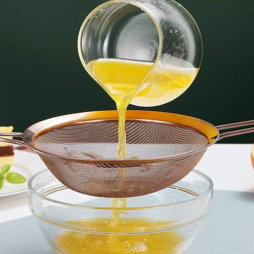 Miniatura 7 de Kyraton Juego de 3 piezas de colador de malla fina de oro rosa, tamiz de harina de cobre para hornear, clandro de acero inoxidable, colador de té