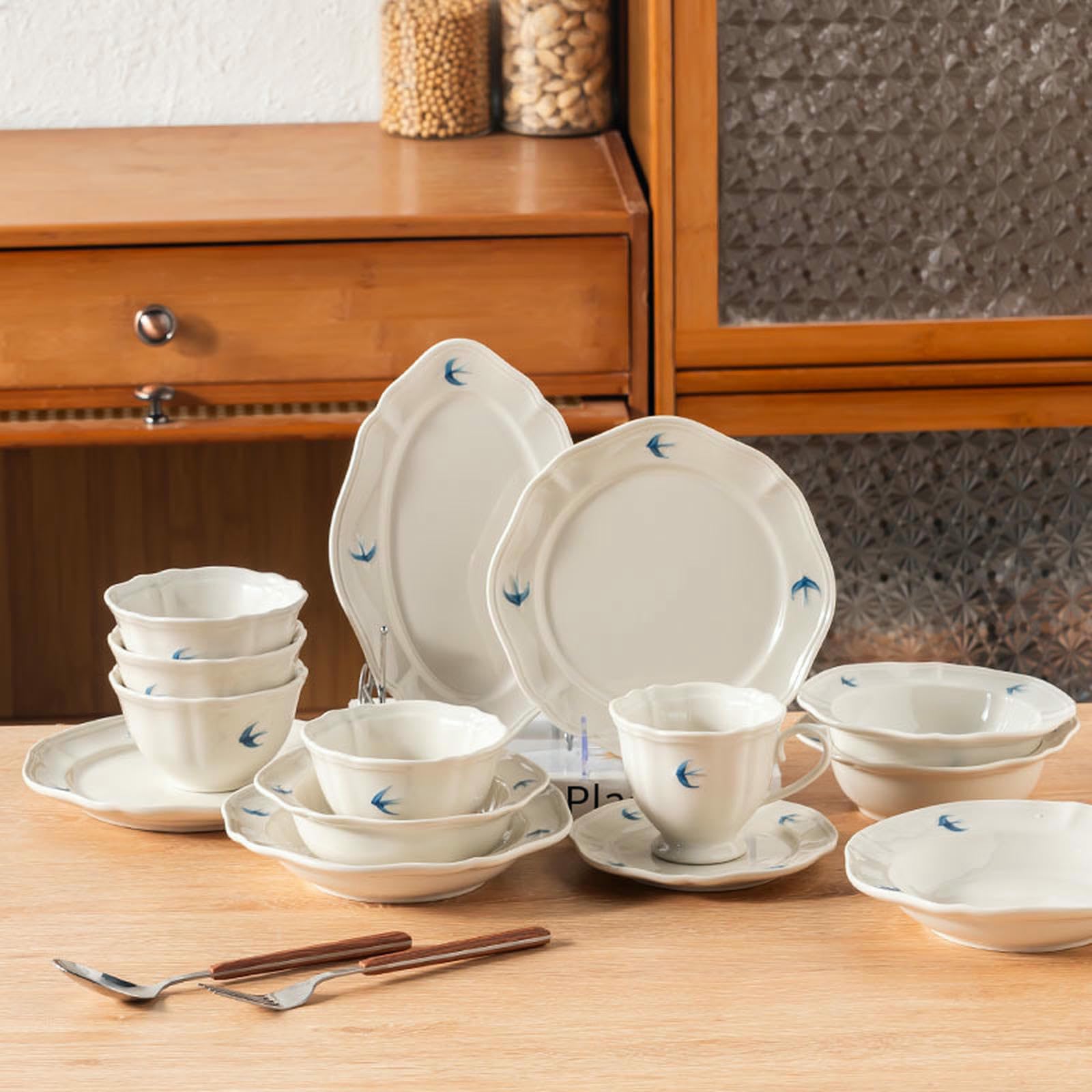 Assiette creuse en céramique avec motif hirondelle rétro