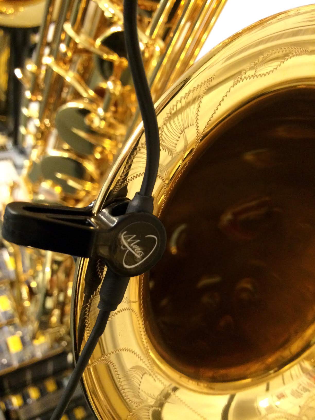 The Feather C Melody Saxophone Microphone with Flexible Micro-Gooseneck by Myers Pickups