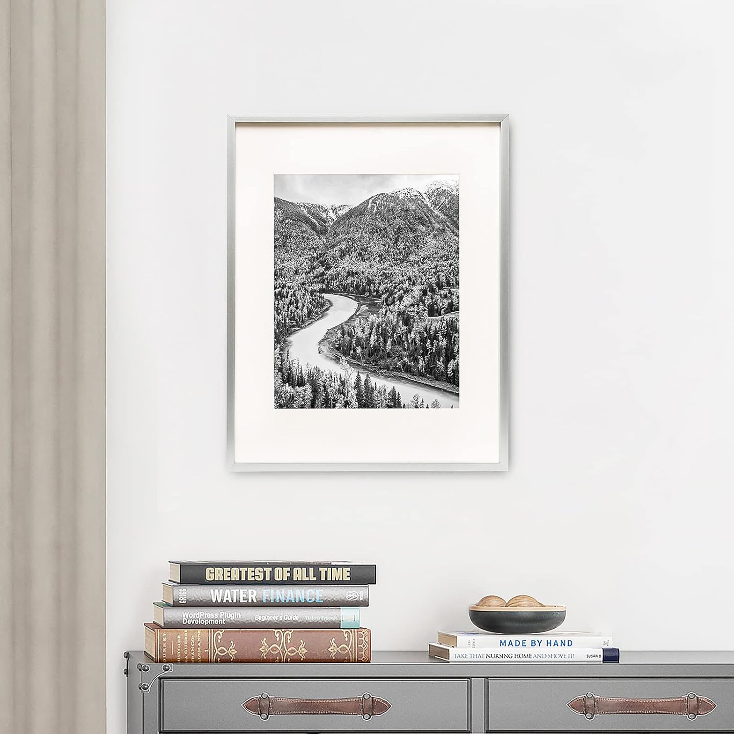 TheDisplayGuys - Contemporary Aluminum Picture Frame - Tempered Glass - 12 X 16 matted to 8 X 12 - Silver - Wall Hanging