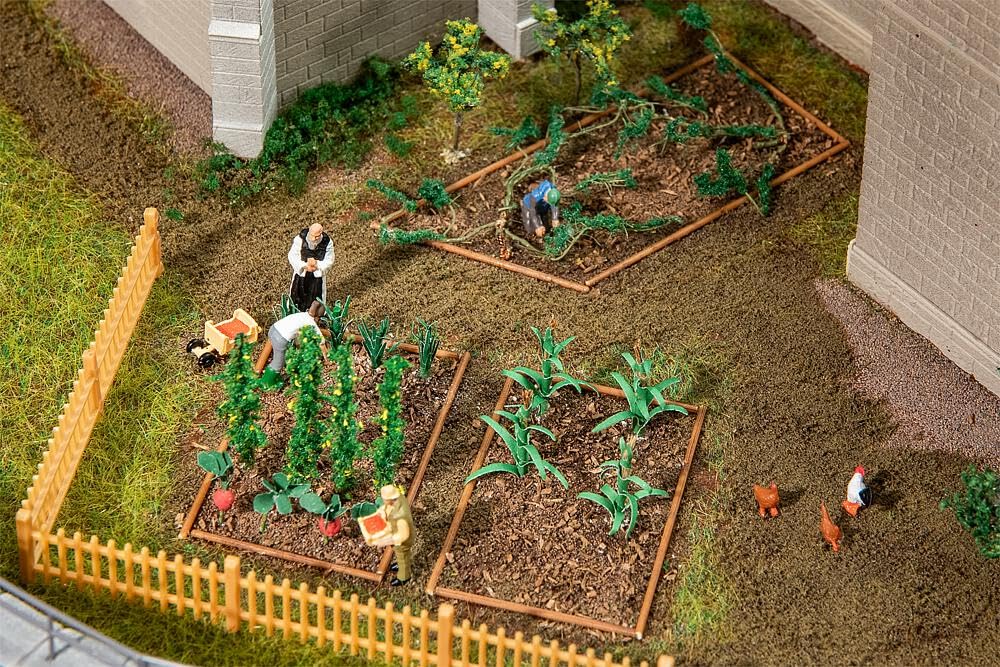 Faller Vegetable & Fruit Garden  FA181292