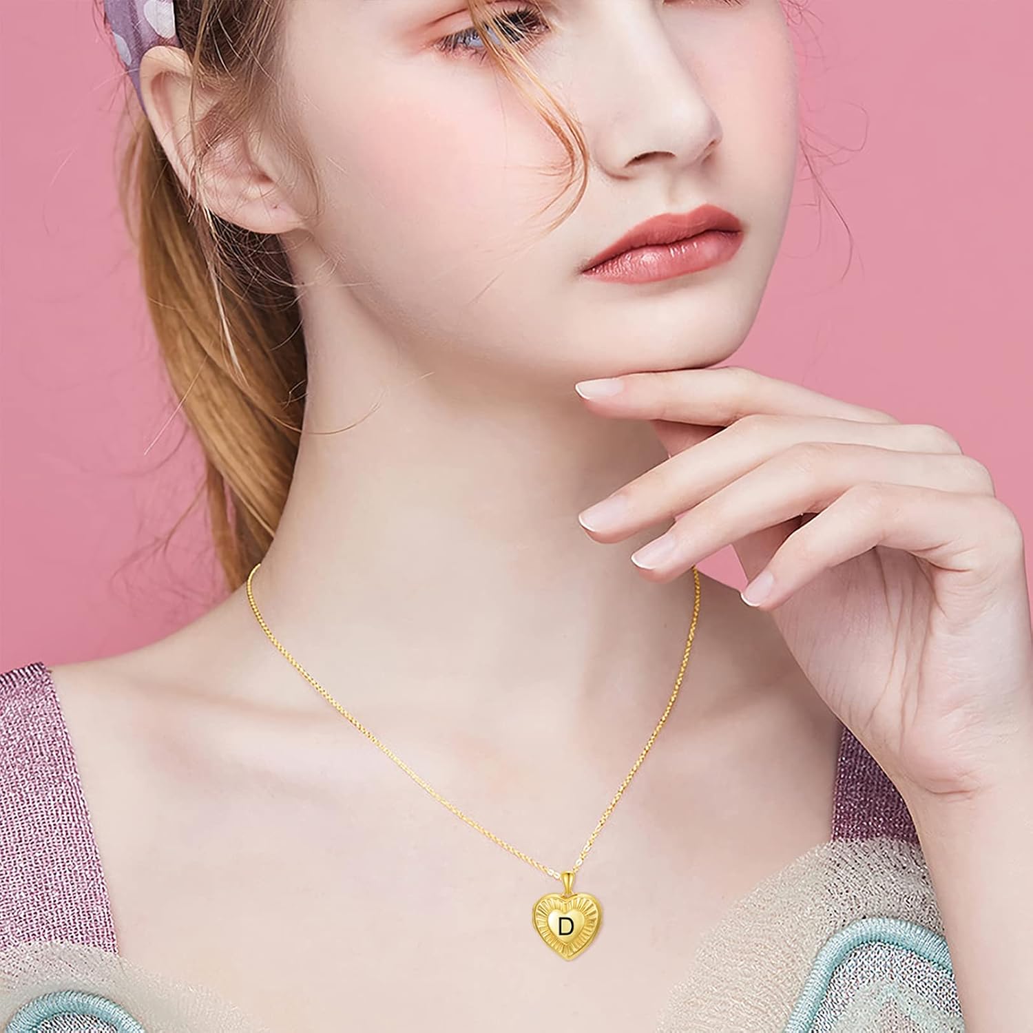 SOULMEET 10K 14K 18K Solid Yellow Gold/Plated Gold Locket Radiation Initial Heart Locket Necklace that Holds Pictures Personalized Photo Locket Necklace Alphabet A-Z
