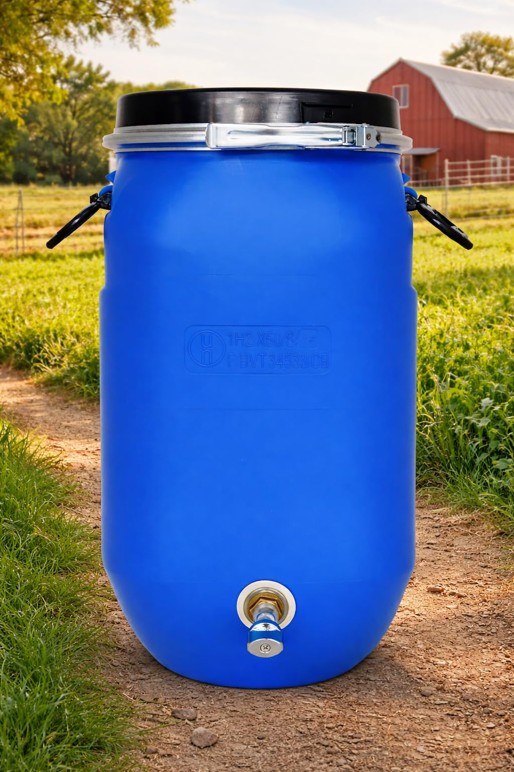 Bidon avec robinet métallique et fermeture à arbalète | Bidon d'eau 30 litres adapté à un usage alimentaire et ADR | Couvercle avec fermeture hermétique | Polyéthylène (PEHD), résistant, sûr