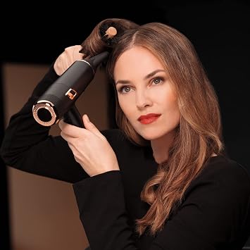 Rowenta CV9920 Ultimate Experience Maestria hair dryer, 2000 Watt, 6 settings, ultra-light, long brightness, cold weather button, 5 mm + 9 mm concentrate, volume diffuser, black/copper