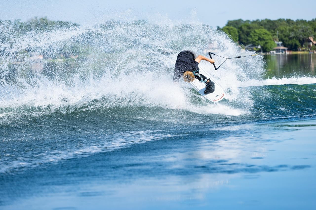 O'Brien Intent Wakeboard W/ Border Bindings