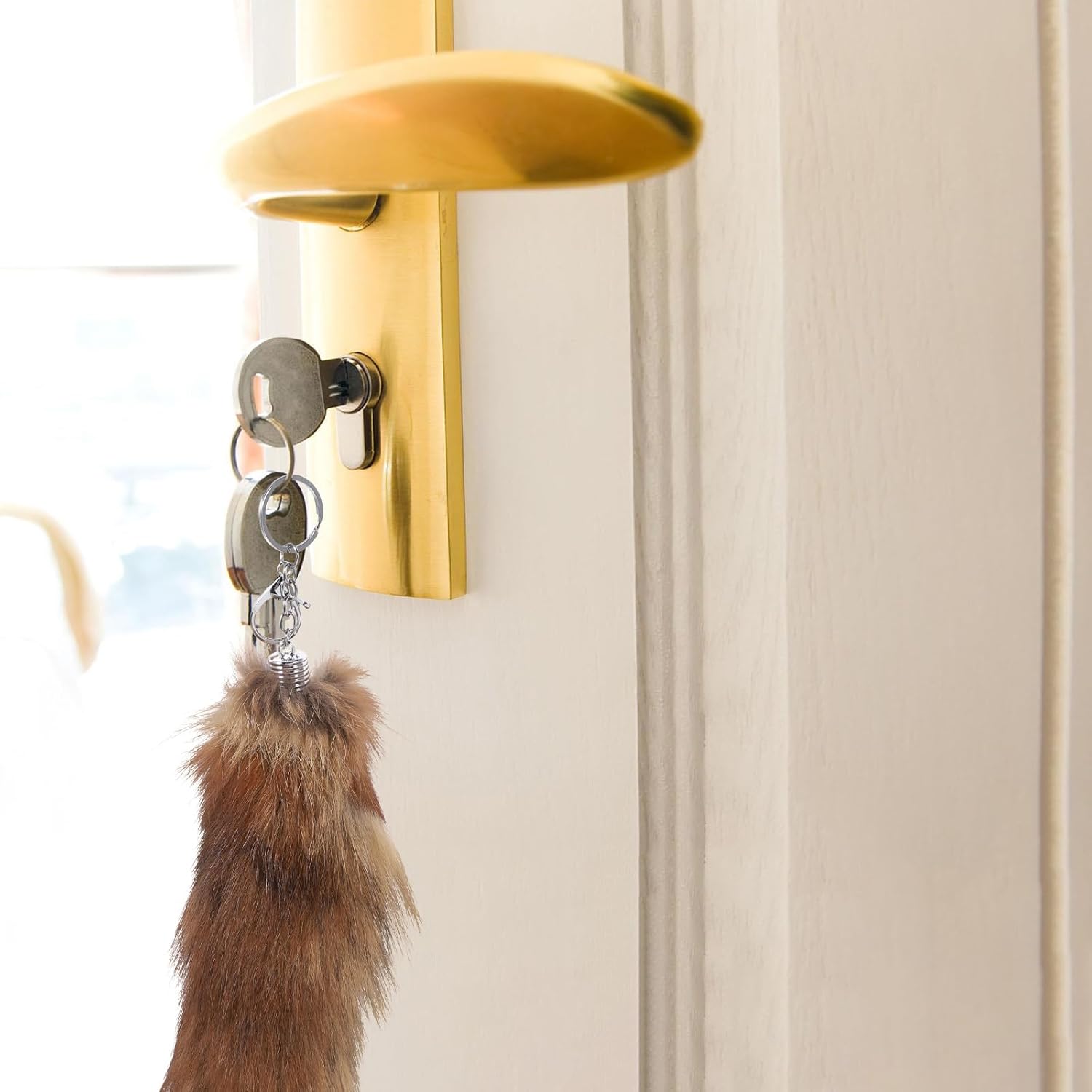 BESTYASH Fluffy Real faux Tail Keychain Tassel Bag Cosplay toy Handbag Accessory Hook Pendant