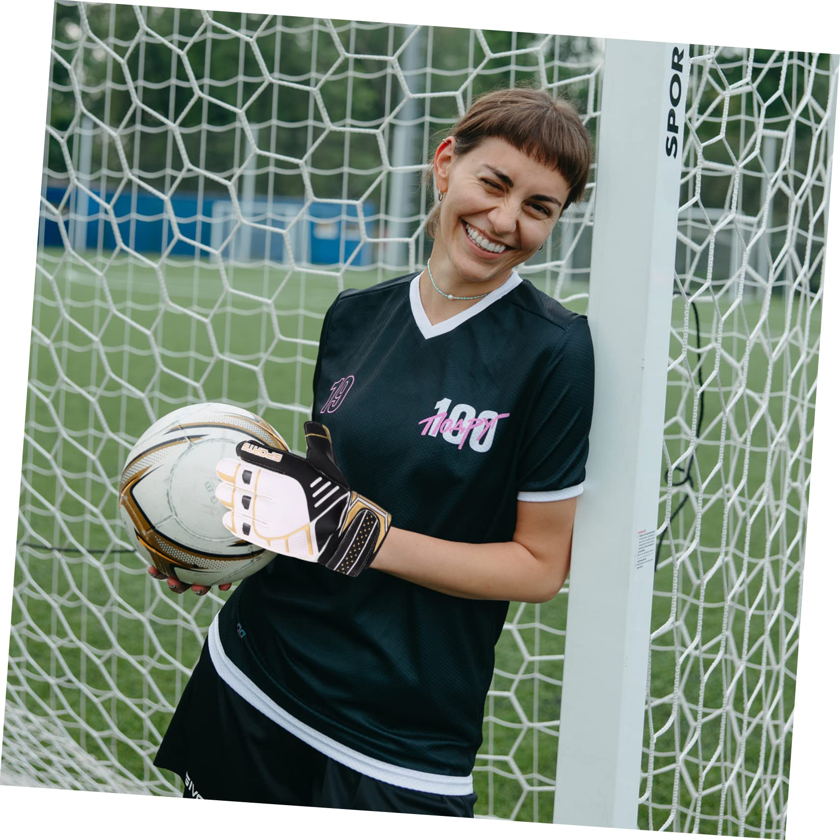 ifundom Soccer Goalkeeper Anti-Slip Wear-Resistant Boys and Girls Football Match Supply