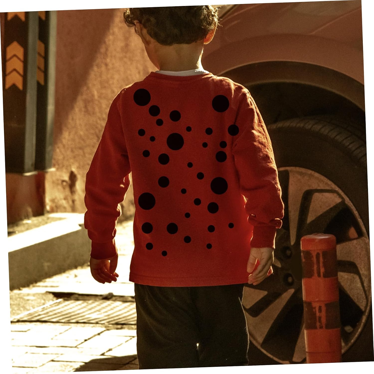 4sheets Self-Adhesive Felt Circles for Dog Clothing Accessories for Crafting Decorating Durable Felt Material for Stylish Touch