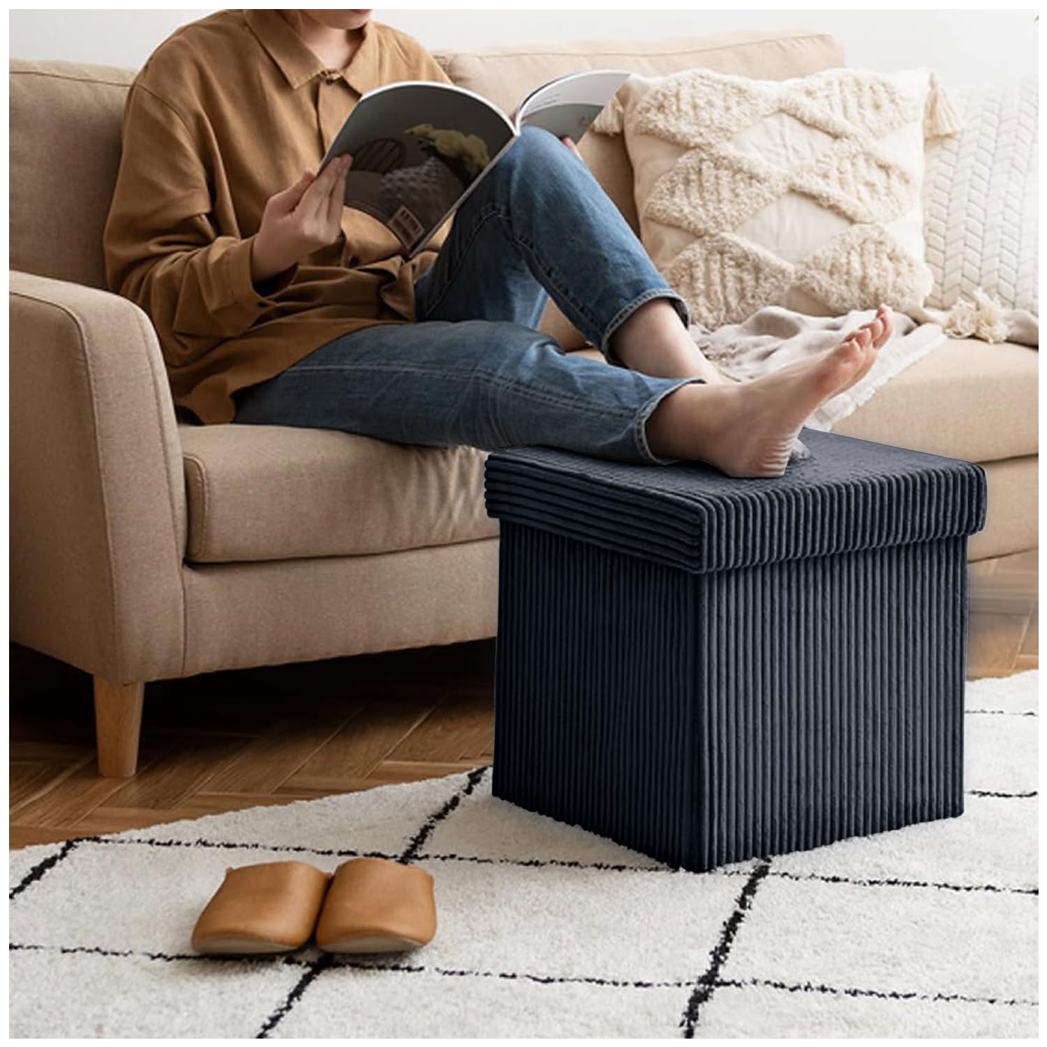GC GAVENO CAVAILIA Ottoman Storage Box for Living Room | Toys, Clothes, Blanket Boucle Stool With Lid | Square Foldable Storage Box Footstool Storage Bench (38x38x38 cm) - Charcoal