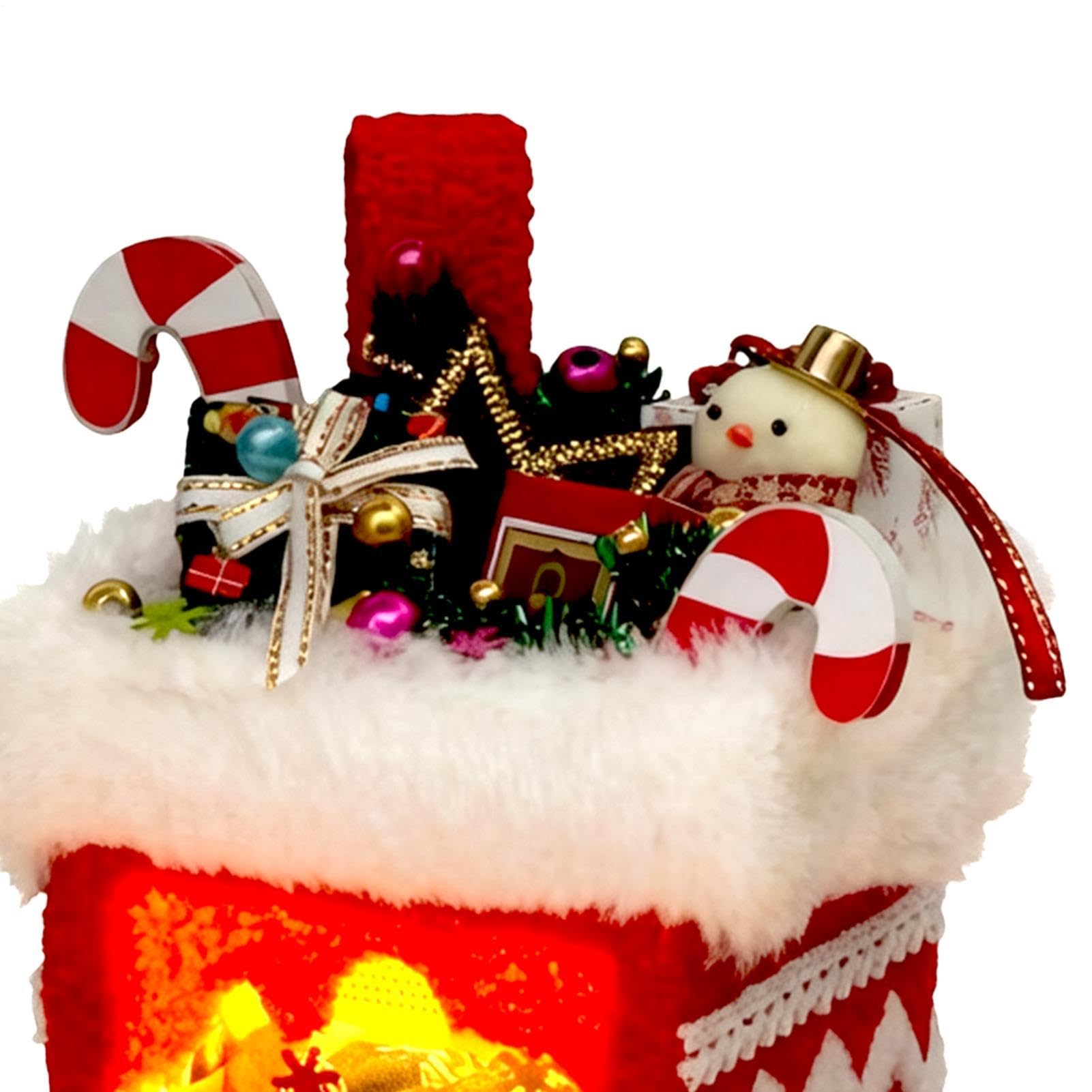 Kit Casa In Miniatura Calza Natalizia Decorativa Con Illuminazione LED | Kit Fai da Te Casa in Miniatura di Legno per Angolo Adatto per Tavolino da Caffè, Armadietto, Comodino, e Soggiorno