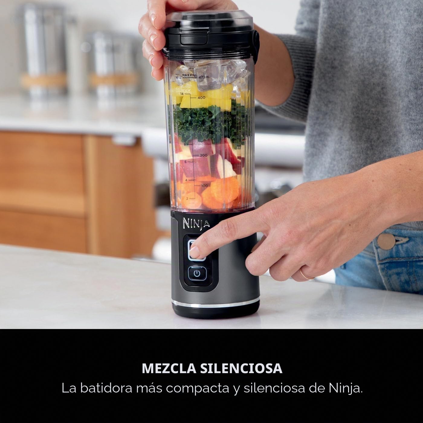 Ninja Blast BC151UKBK - Batidora portátil de 530 ml, tapa a prueba de fugas y boquilla para sorber, potente licuadora inalámbrica, recargable, batidos portátiles, batidos de proteínas, mezclas de