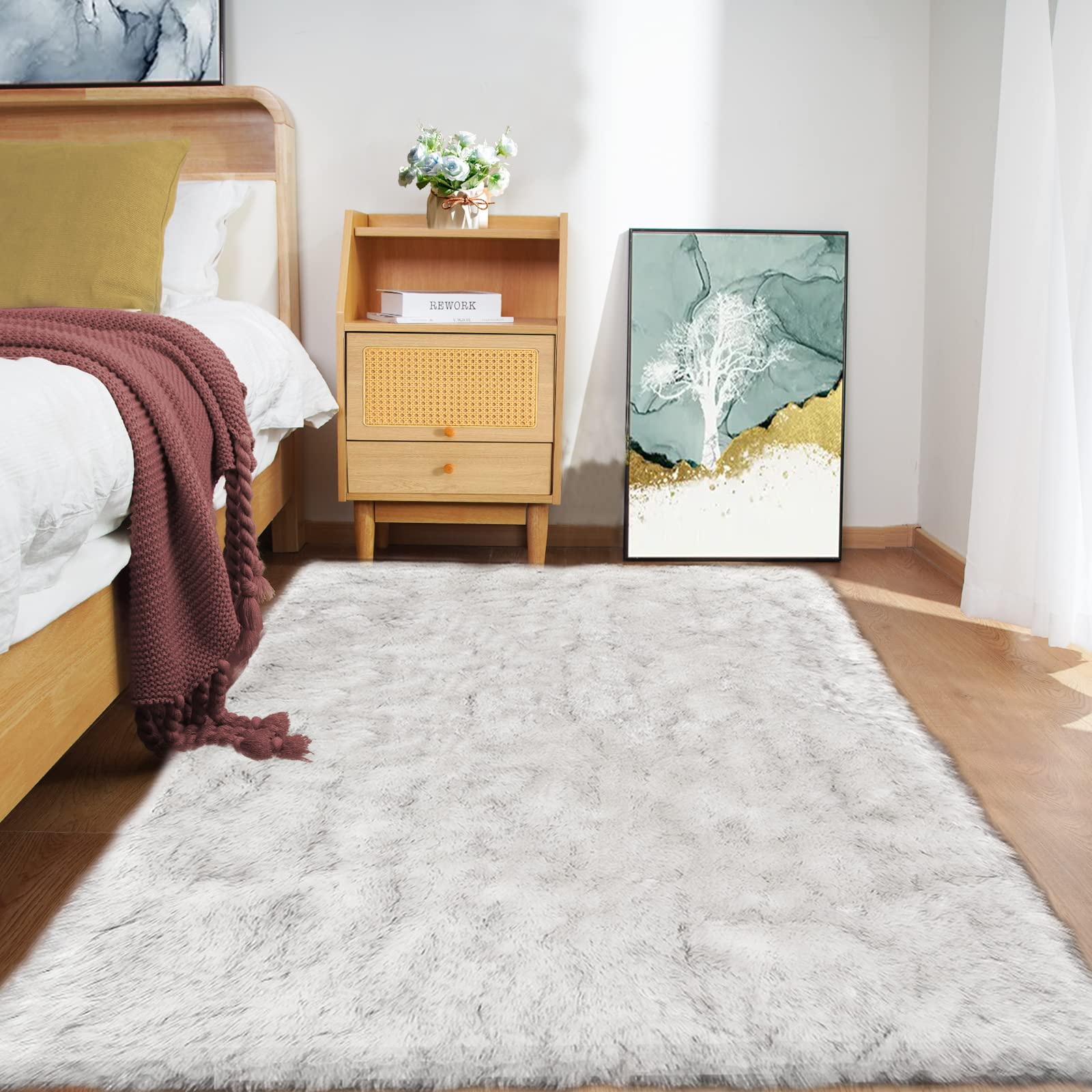 Goolela White and Grey Tips Area Rug 5x7 Washable Fur Rug Faux Sheepskin Rug Shag Rug Fluffy Rug for Living Room Dorm Bedroom Rug Plush Soft Rug Room Decor Rectangle