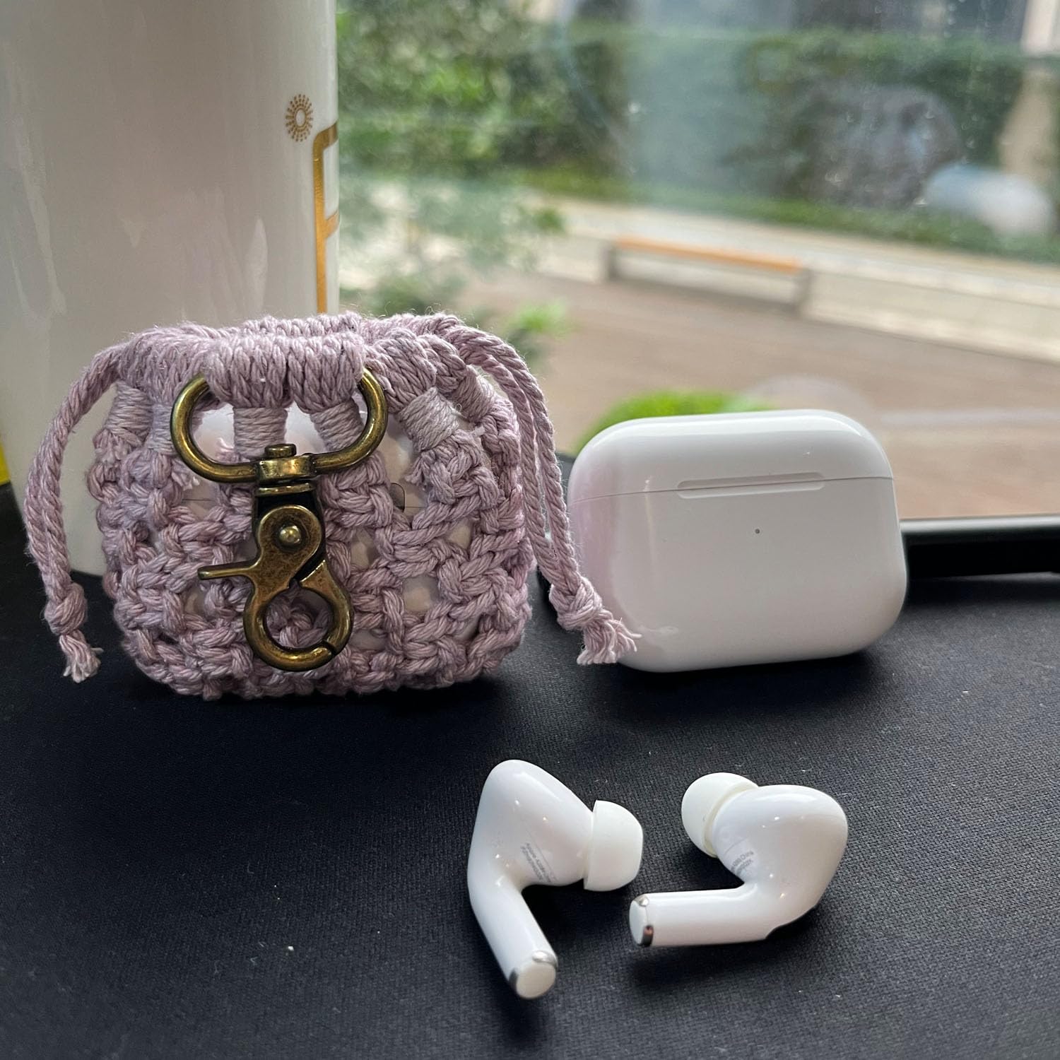 Amazon | Yurtziru かぎ針編みイヤホン収納バッグ ハンドメイドニット