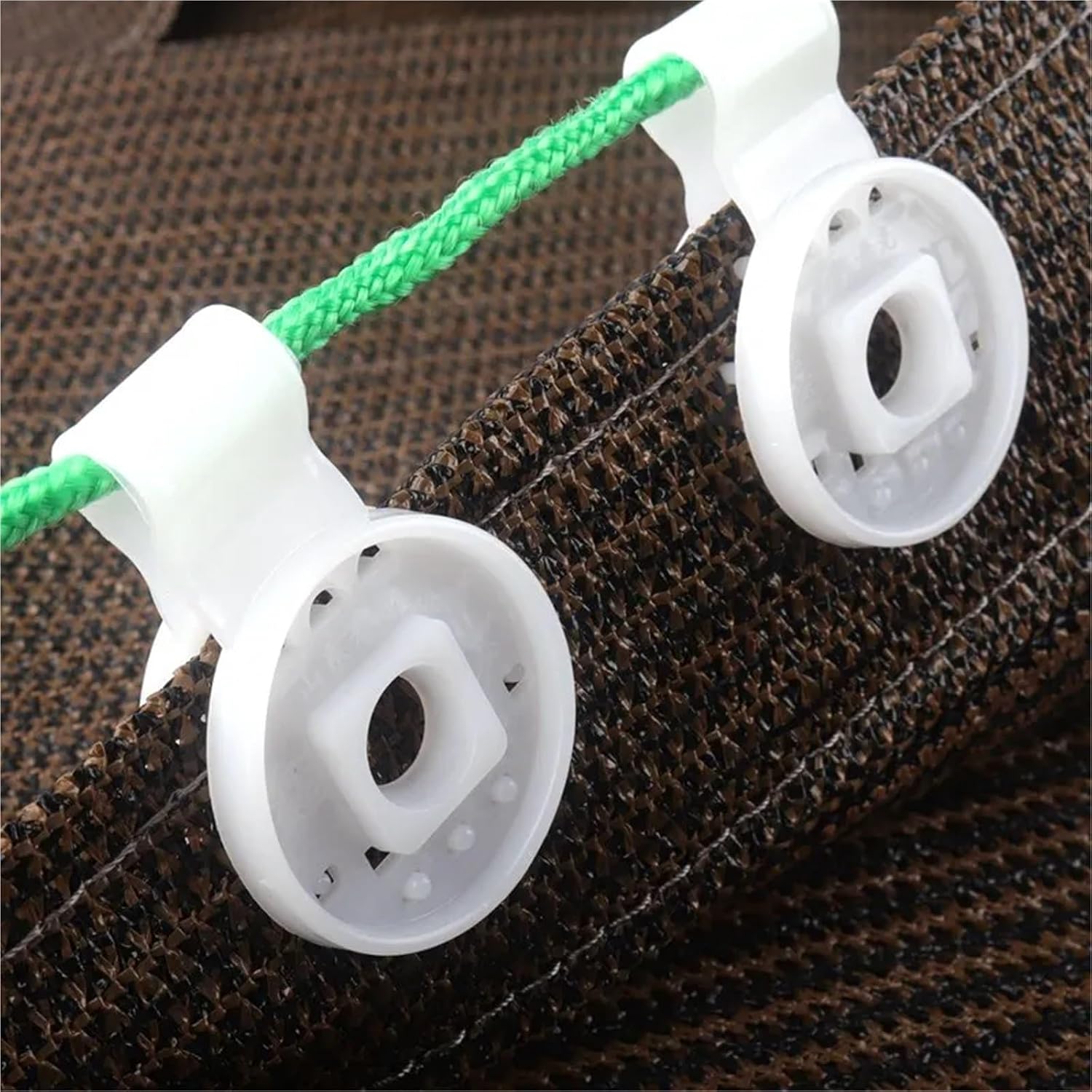 Shade Cloth Clips 100pcs Sun Shade Net Clip Garden Netting Hook for Sun Shade Sail Tarpaulin Mesh Canopy Fence(Black)