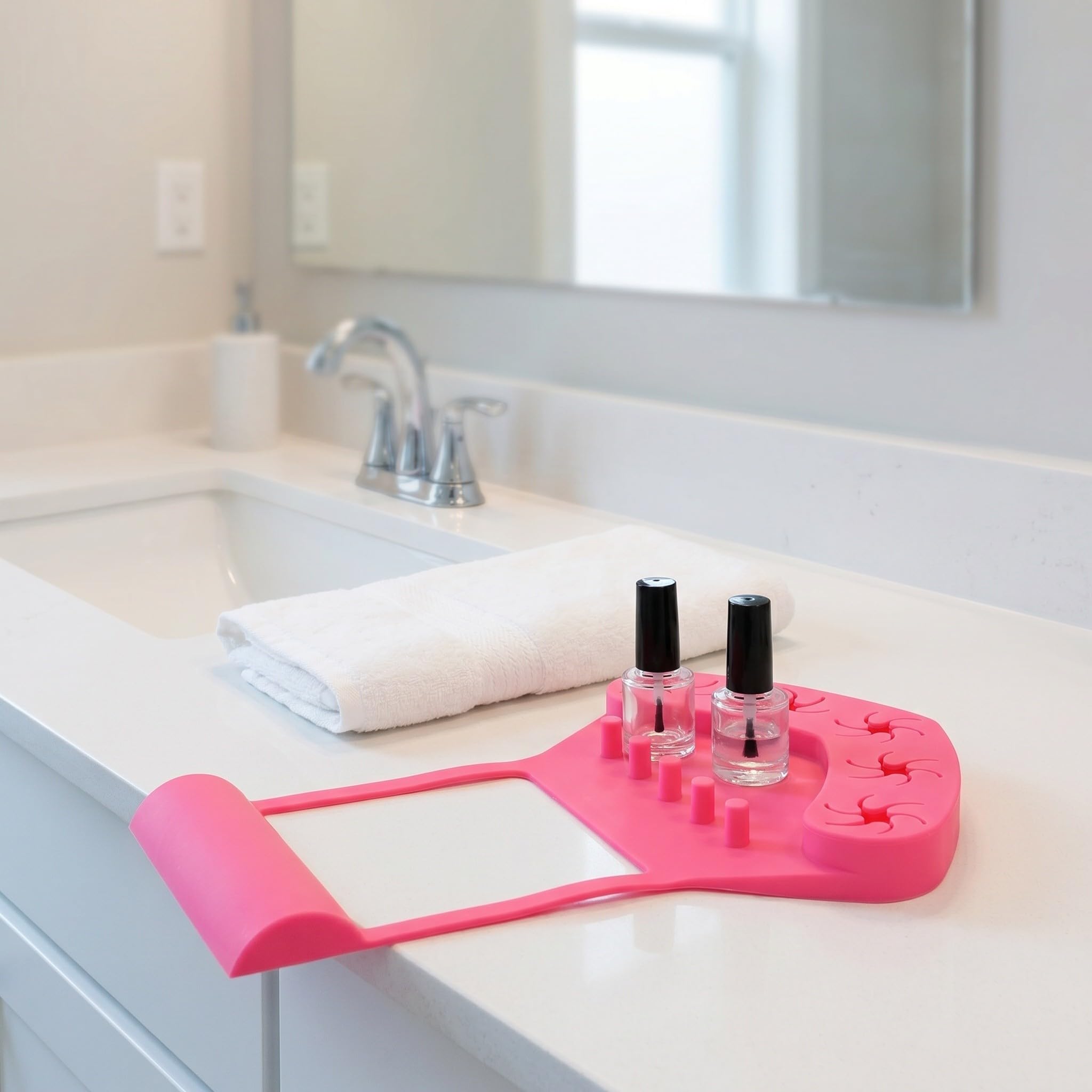 IMIKEYA Soporte para Esmalte de Uñas Diseño Vertical Curvado de Silicona con 5 Ranuras Antideslizante y Organizador de Herramientas para Manicura sin Derrames