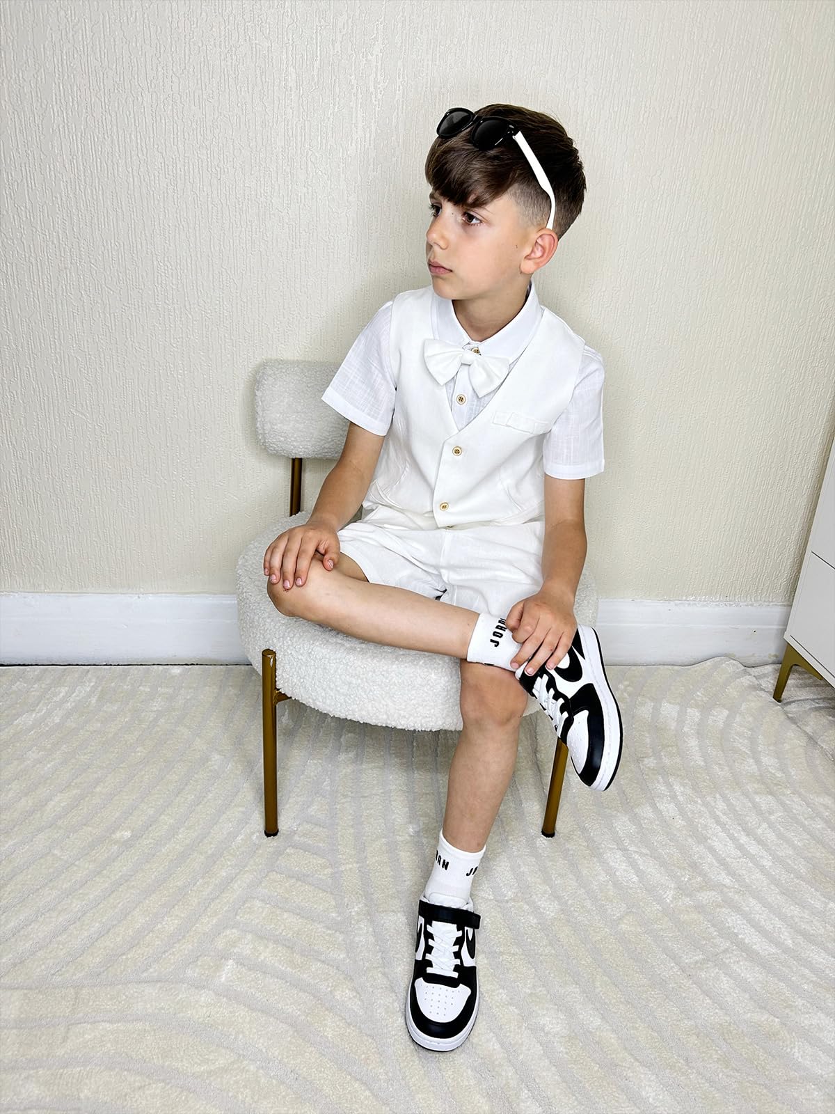 LOLANTA Traje de lino de 4 piezas para niños, traje de caballero de verano, chaleco de vestir, camisa, pantalones cortos, conjunto para playa, boda, graduación