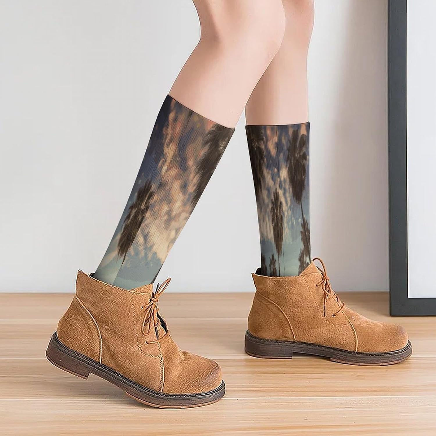 Los Angeles Palm Trees Crew Socks High Stocking Thermal Socks | Tube Socks-Breathable-Moisture-Soft-wicking for Hospital Pilates Yoga for women men Grippy for office and daily walking