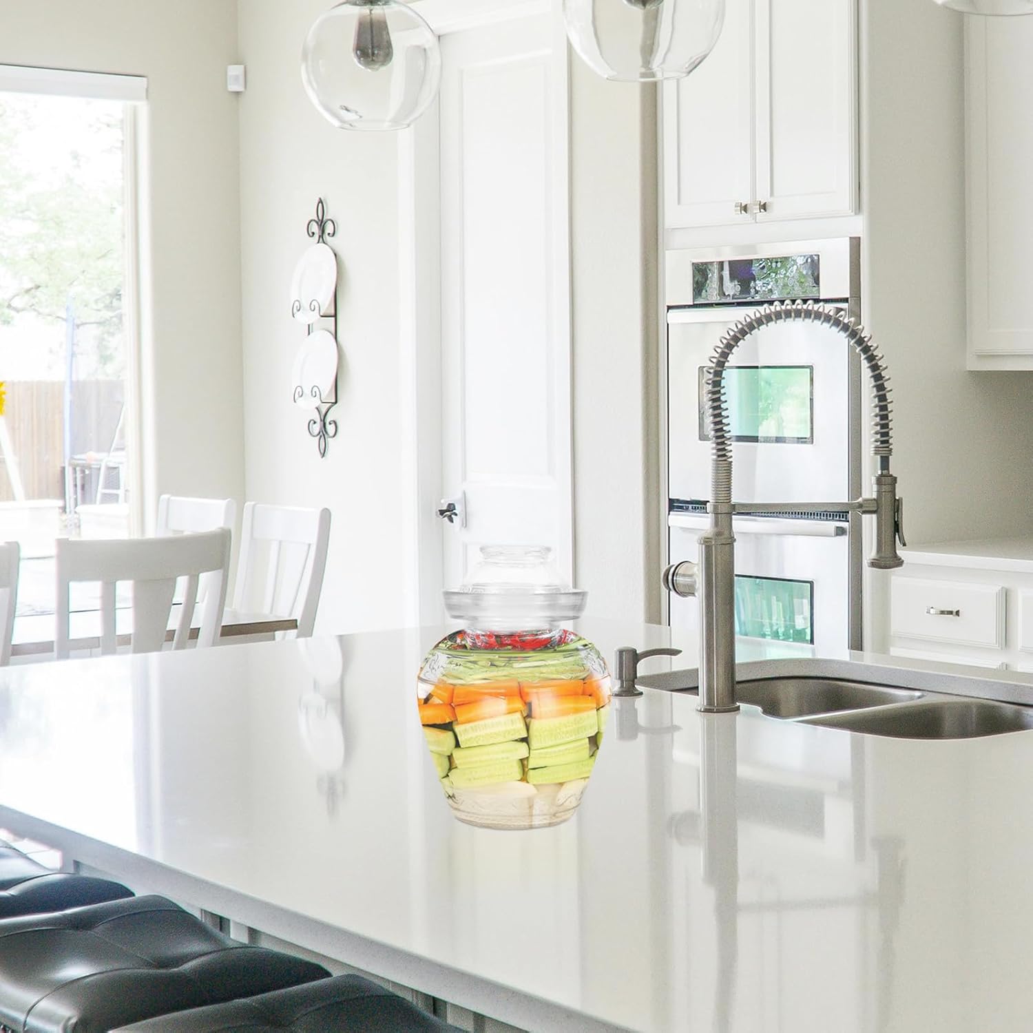 GALPADA Glass Pickle Vegetable Jar Large Capacity 3 Jin Thickened Glass Food Storage Canister Airtight Sealed Fermentation Container for Home and Kitchen Use
