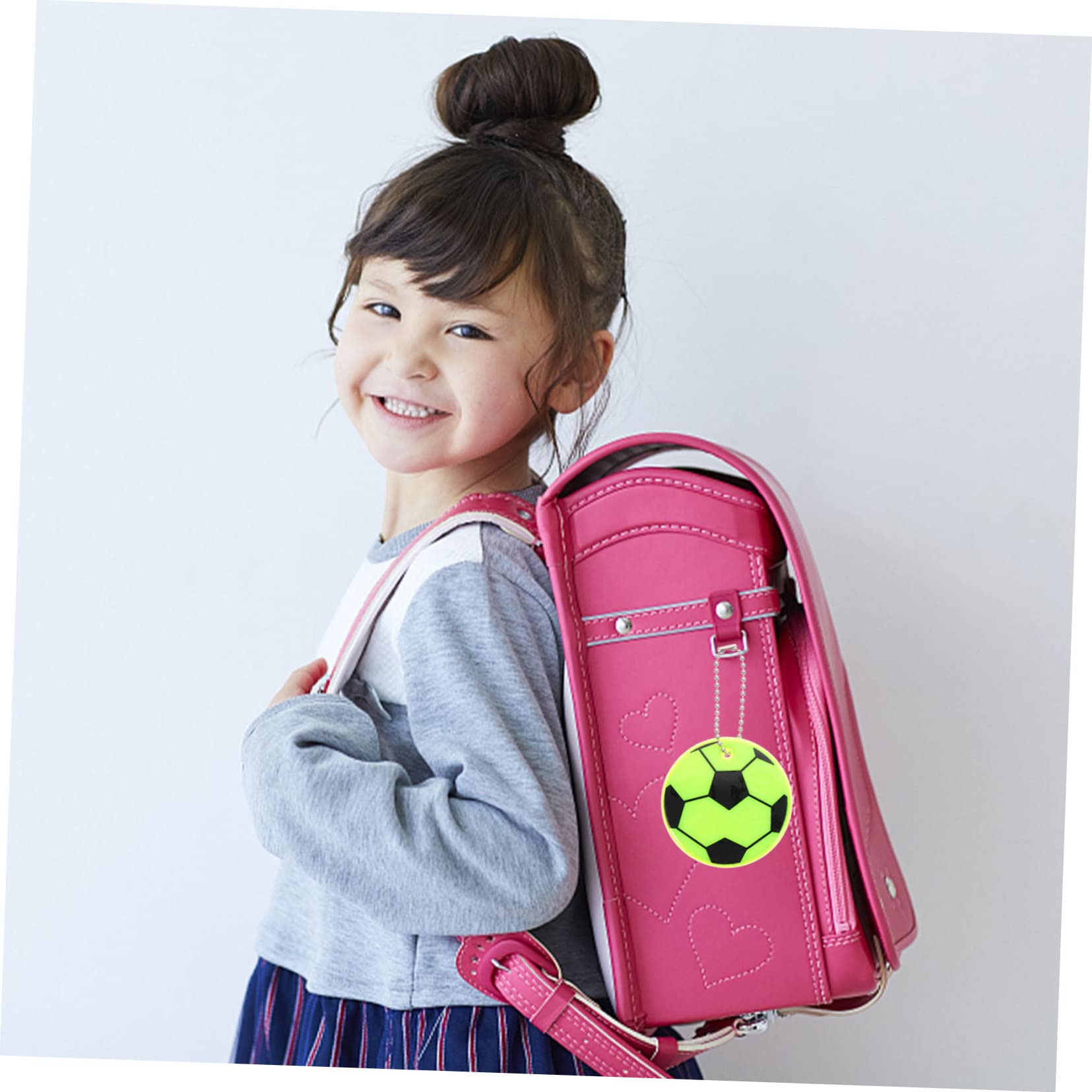 HANABASS Fußball Reflektierende Anhänger Hängende Verzierung Für Taschen Fußballverein Rucksack-hängedekoration Fußball-partygeschenke Reflektierender Fußball Fußballliebhaber Pvc