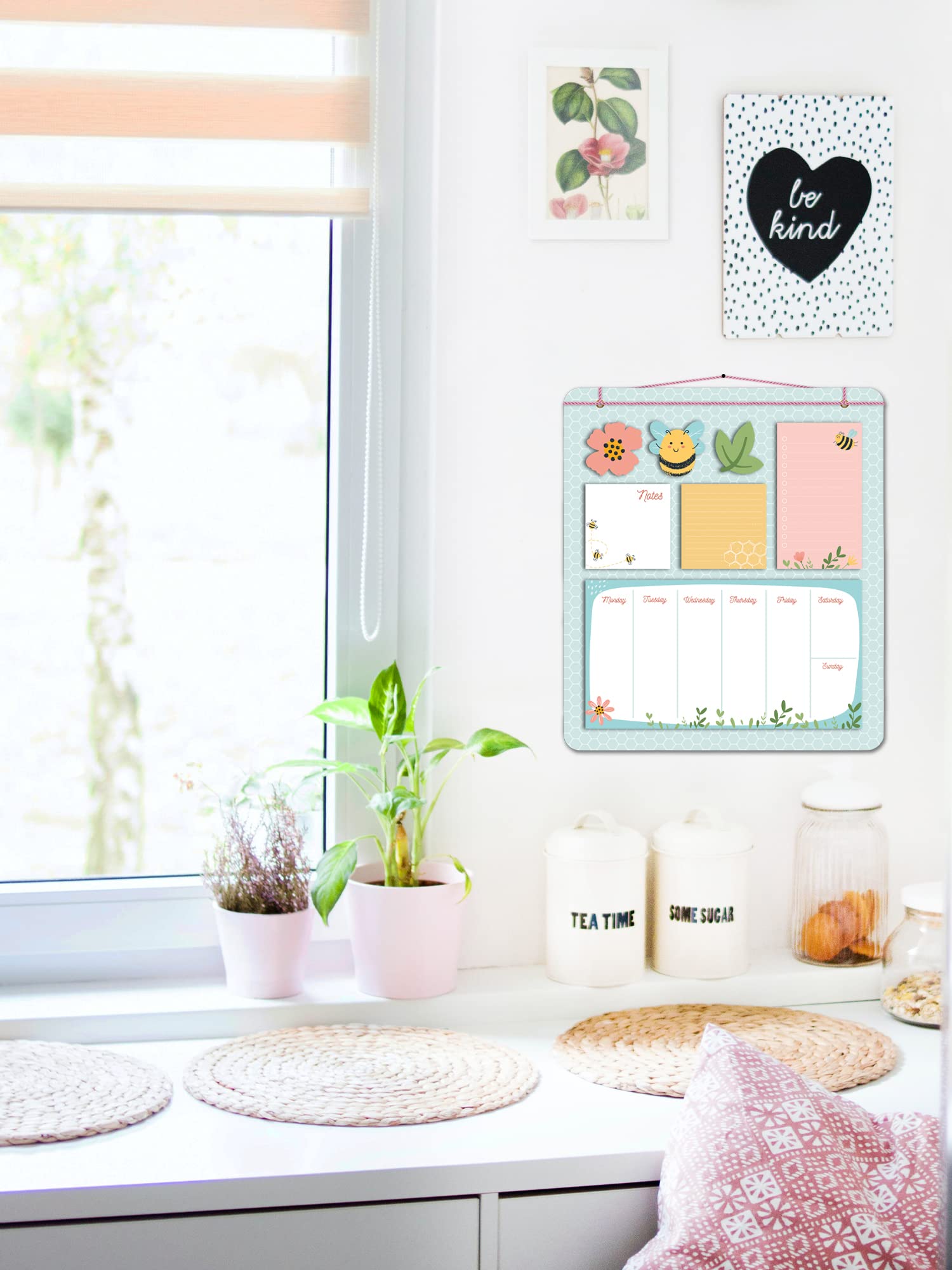 Planner Notepad with Magnetic Back Bands. 30x34 Cm, Bee Theme, Don't miss any reminders at home and office - Image 4