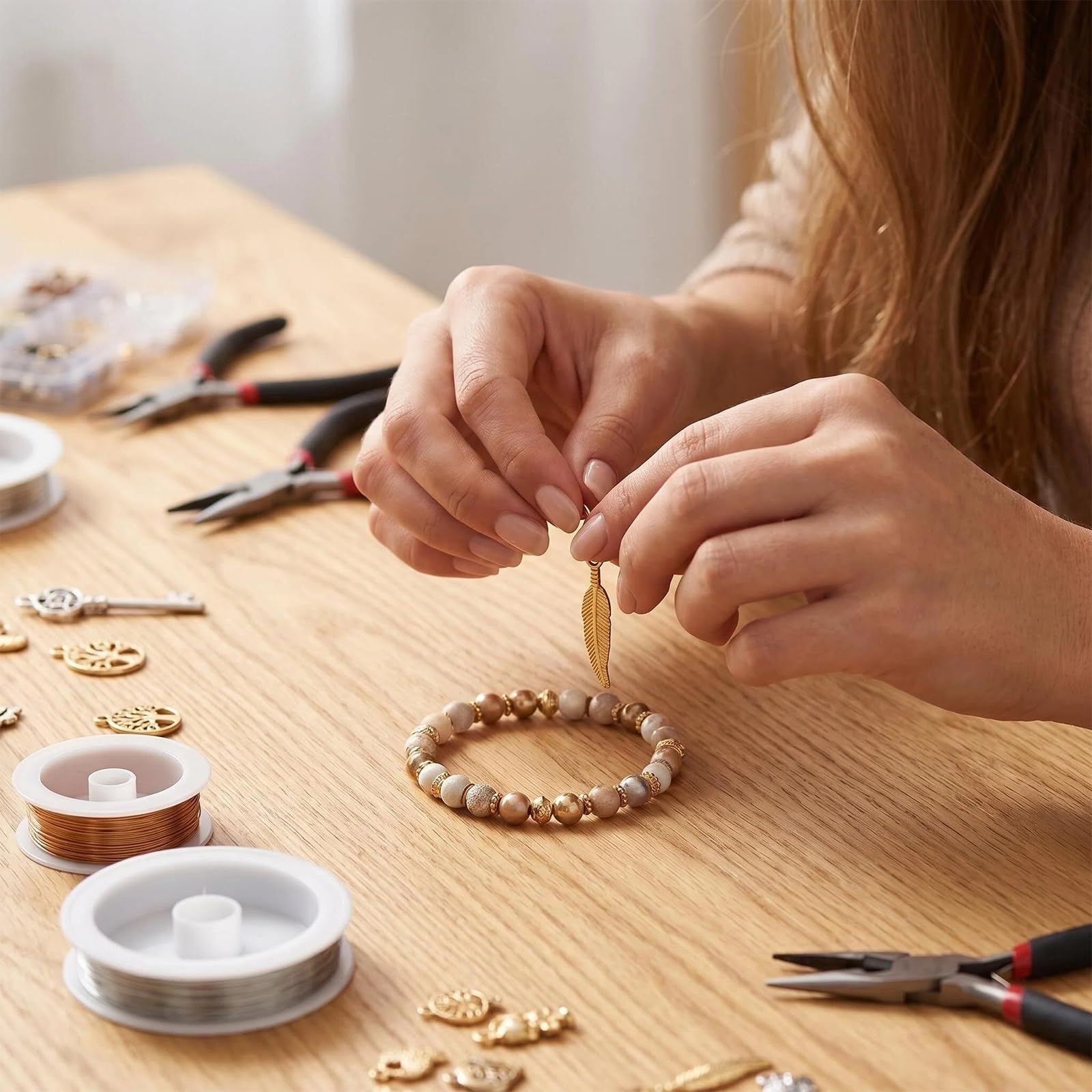 150 Pezzi Ciondoli per Creazione di Gioielli, Ciondoli Assortiti Misti, Collana Bracciale Orecchini Che Fanno Accessori, per Lavori Artigianali Bracciali Pendenti e Collane (Oro e Argento)