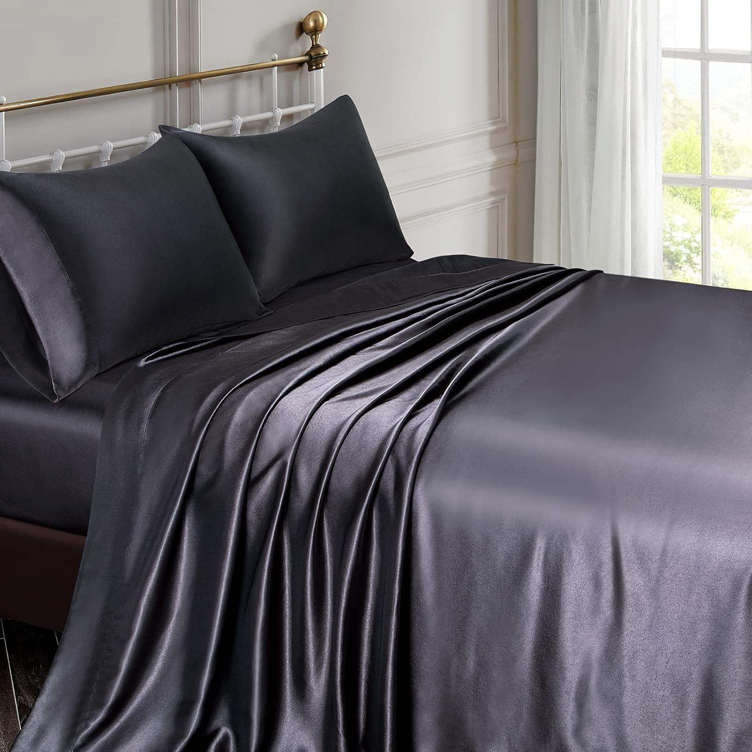 Black Silk Sheet Set, Breathable Super Soft 100% Luxury Breathable Cooling Fade Resisitance 4PC Sheet Set, Super Silky 15" Deep Pocket Bed Sheet Full Size