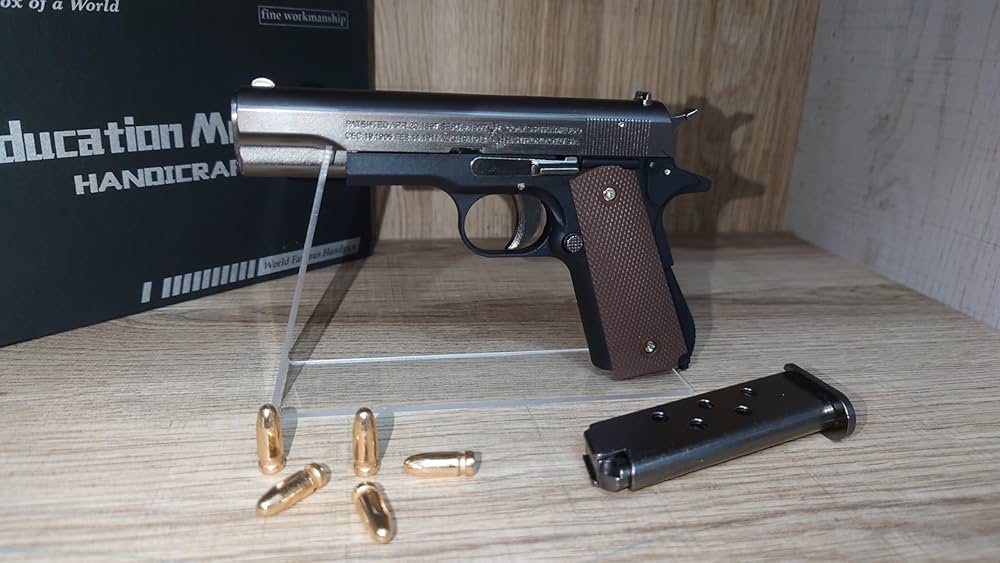 Amazon.co.jp: 1/2スケール ミニチュアモデルガン M1911