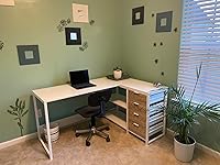 Review Image by Laura R. Laura R.