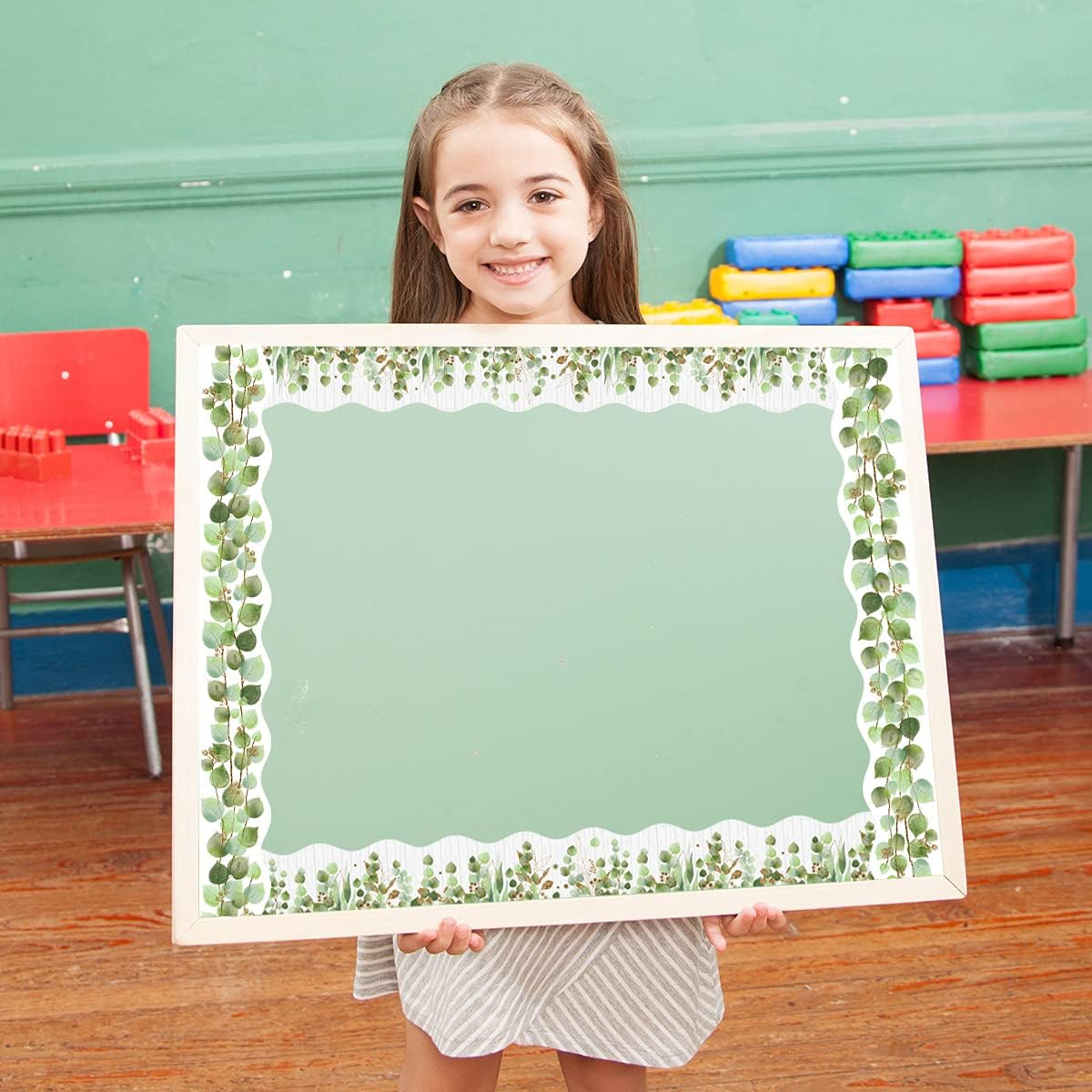 Eucalyptus Die-Cut Border Trim 36ft Per Roll Two Sided Printed Leaves Border Farmhouse Classroom Decor Back to School Eucalyptus Classroom Decoration 5 71SY6Vihk6S. AC SL1200