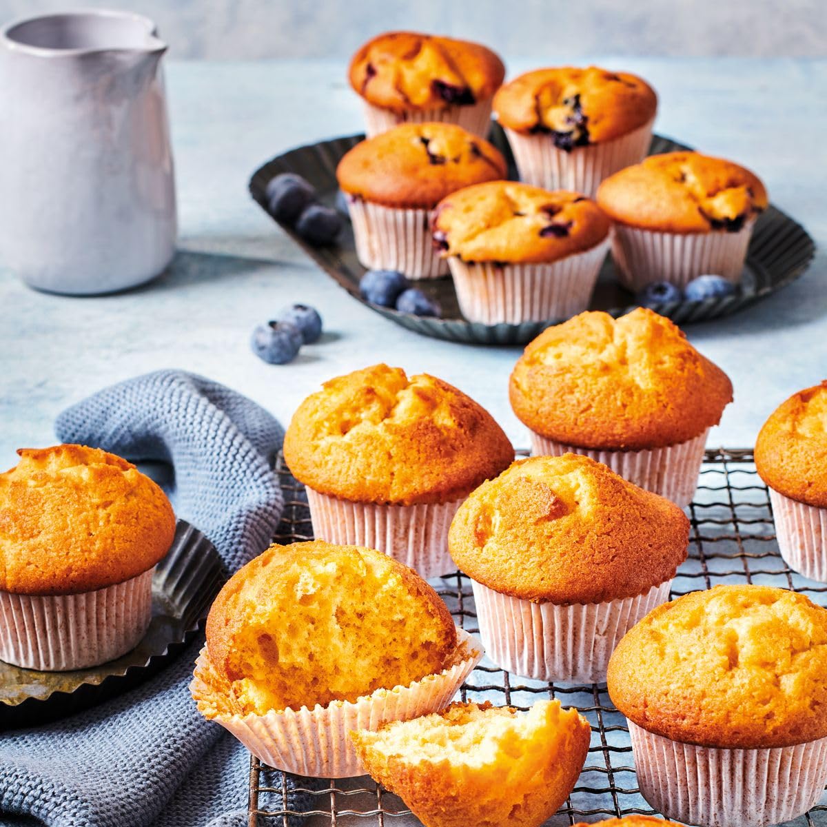 FunCakes Preparado para Muffins, Hornea Fácilmente Deliciosos Muffins, Perfectos Muffins al Estilo Americano, Adecuados para Crear Muffins de Arándanos o Muffins de Chocolates, Halal. 1 Kg. 1000 g