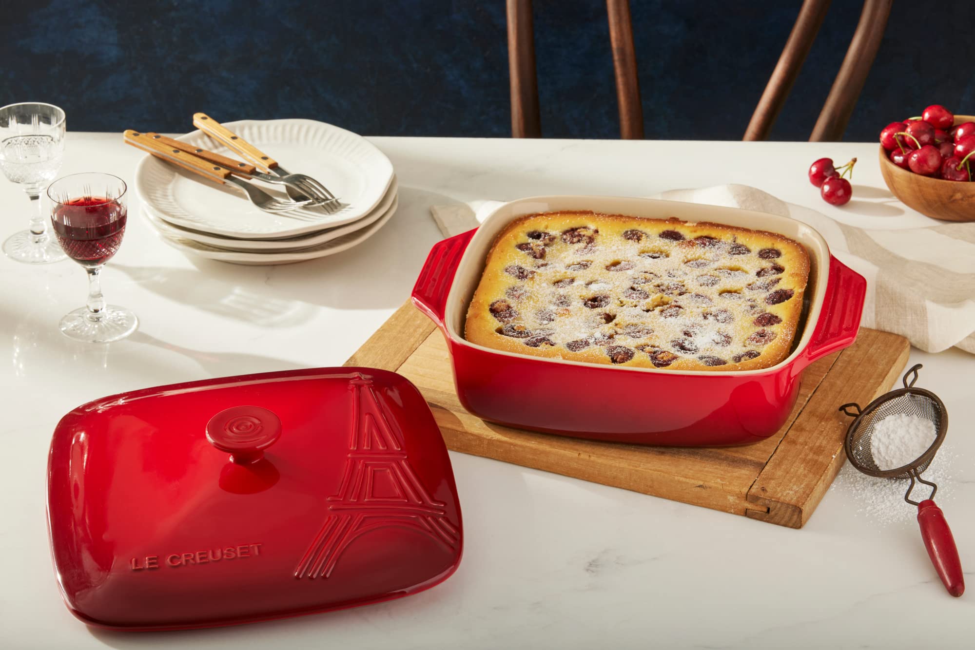 Le Creuset ストーンウェア ｜キャセロール Amazon | ル・クルーゼ(Le Creuset) エッフェル塔 ストーンウェア
