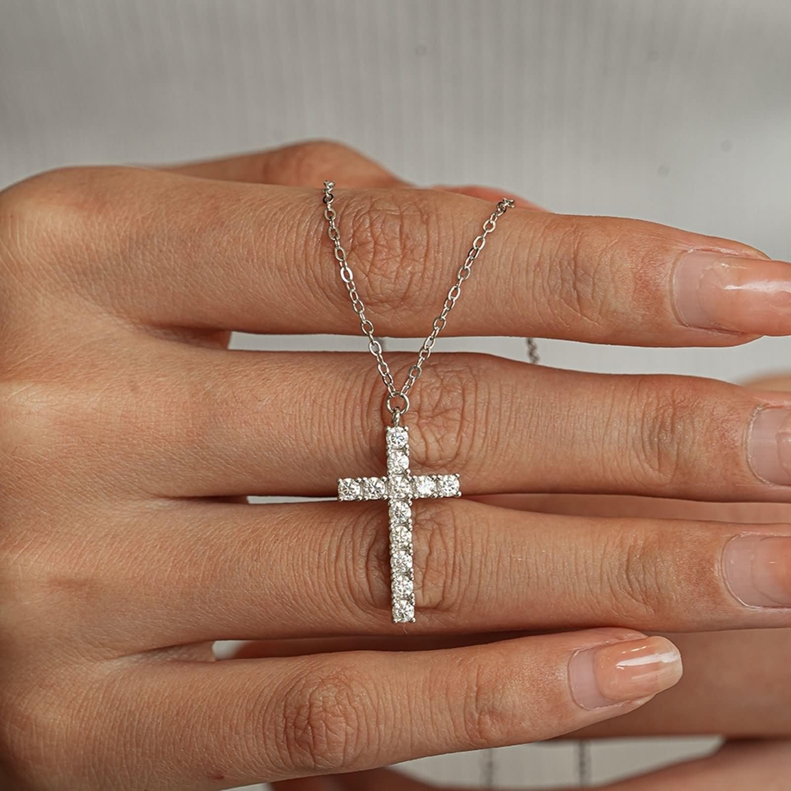 Collar de oro de 9 quilates con moissanita para mujer, collar de cruz de oro real para esposa