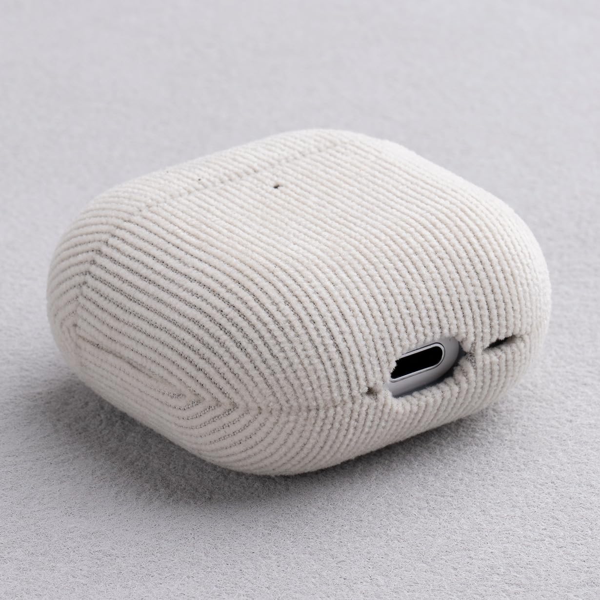 LOPIE Custodia in velluto a coste per AirPods 4a generazione, colore bianco