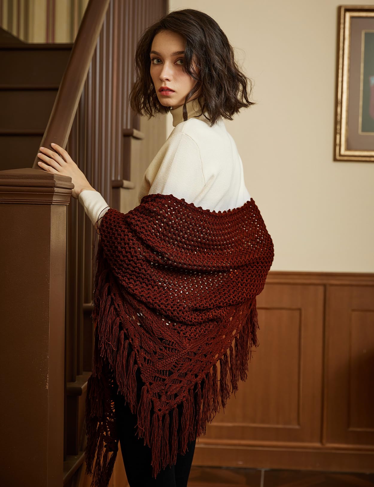 BEAUTELICATE Scialle all'uncinetto Donna Caldo Sciarpa Maglia Triangolare Lunga Frange Stole per Autunno Inverno