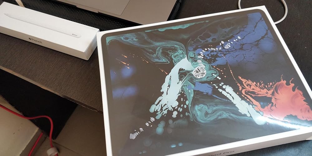 Apple iPad Pro (12.9-inch, Wi-Fi, 512GB) - Silver (3rd Generation