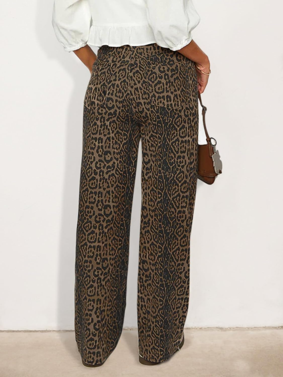 Women's Y2K Oversized Baggy Leopard Print Wide Straight Leg Jeans Stretchy High Waisted Cheetah Cargo Denim Pants - Image 3