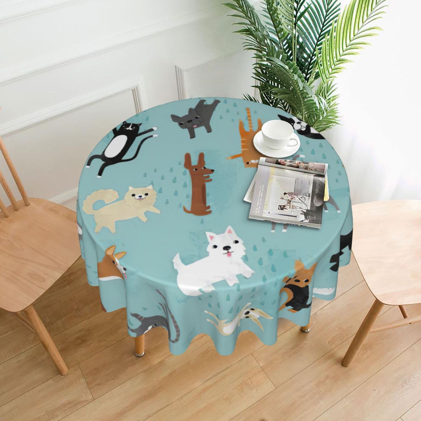 Uusnwaa Raining Cats & Dogs Print Round Tablecloth 60 Inch, Stain Wrinkle Resistant Washable Polyester Table Cover For Kitchen Party