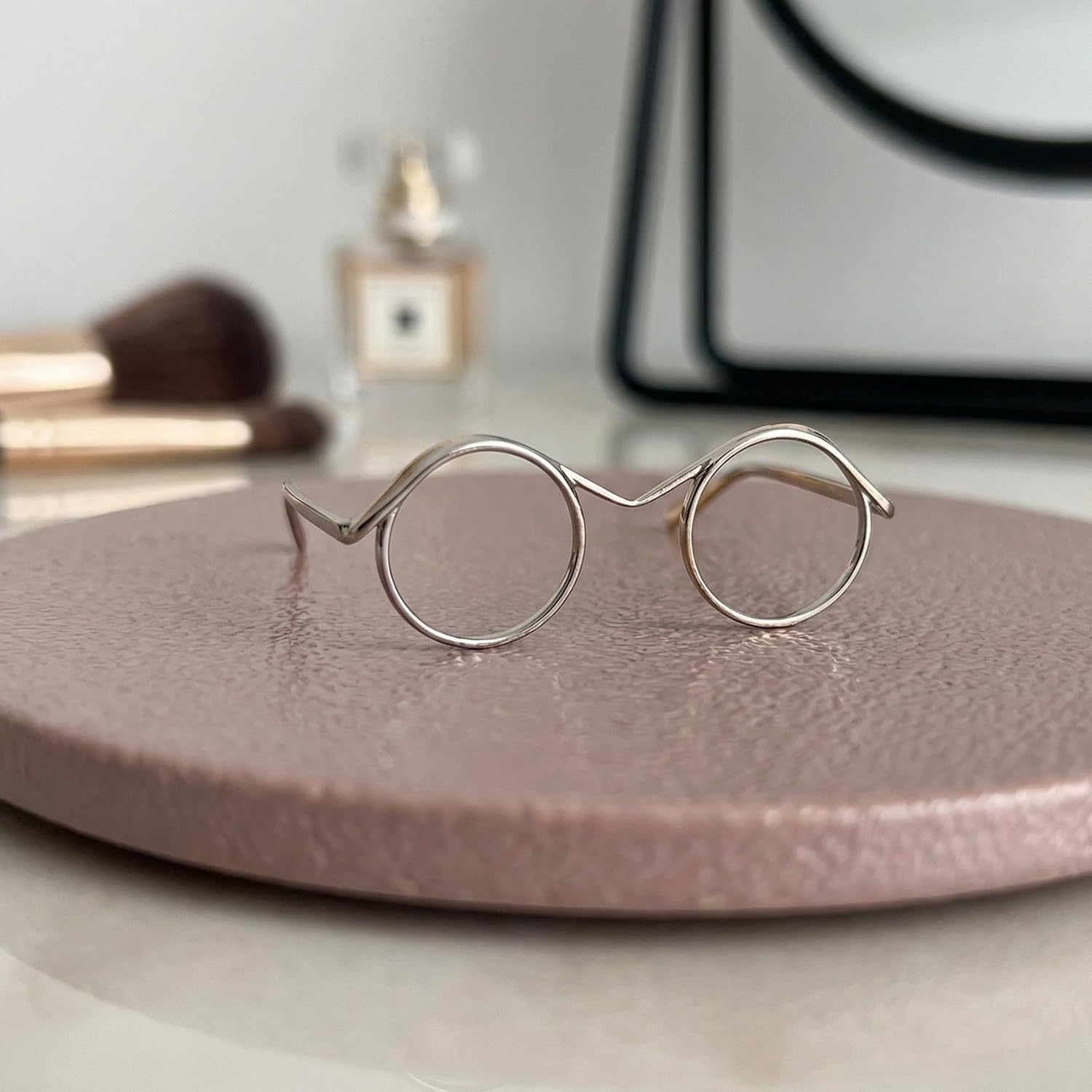 6pcs Mini Metal Doll Glasses, 4cm Small Eyewear Wire Rim Toy Glasses, Doll Making Round Dress up Eyeglasses Decorative Accessories for Dog Cat Costume Cosplay DIY Crafts- Black & Gold & Silver