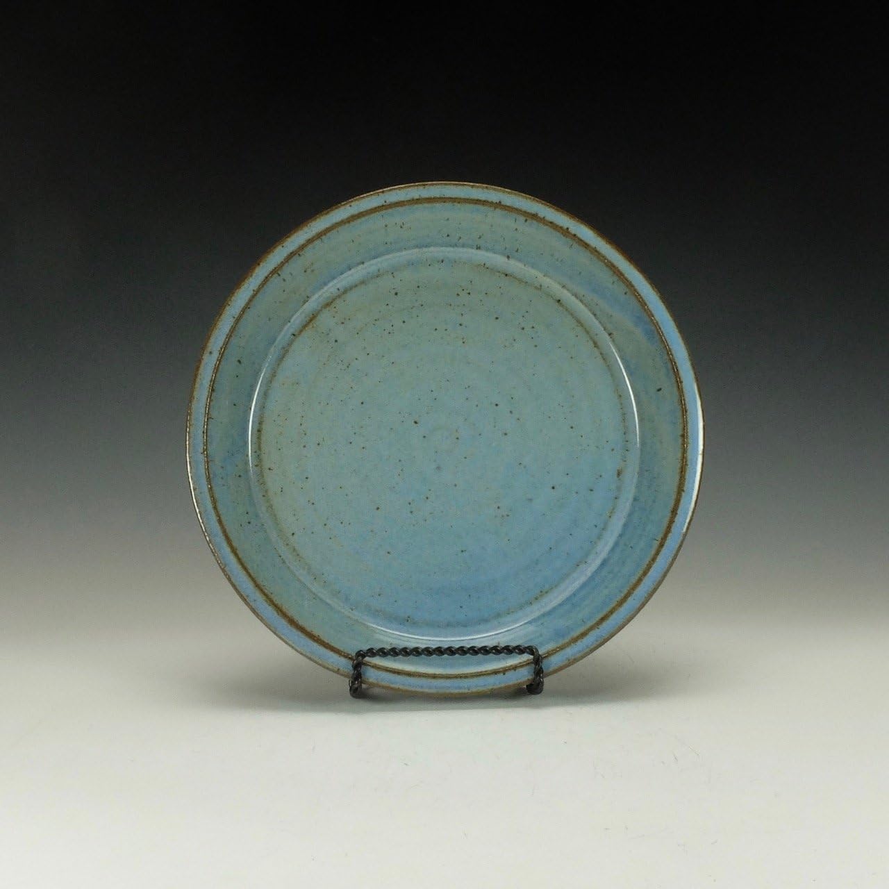 Stoneware pie plate
