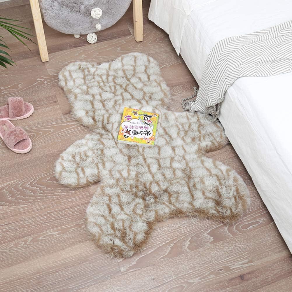 i bambini giocano a tappeto per le ragazze