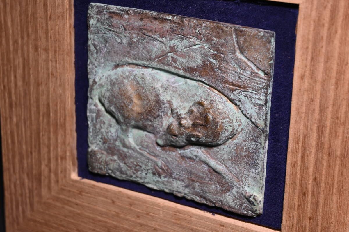 Amazon.co.jp: 真贋保証文化功労者彫刻家柳原義達作主題『鹿』ブロンズ