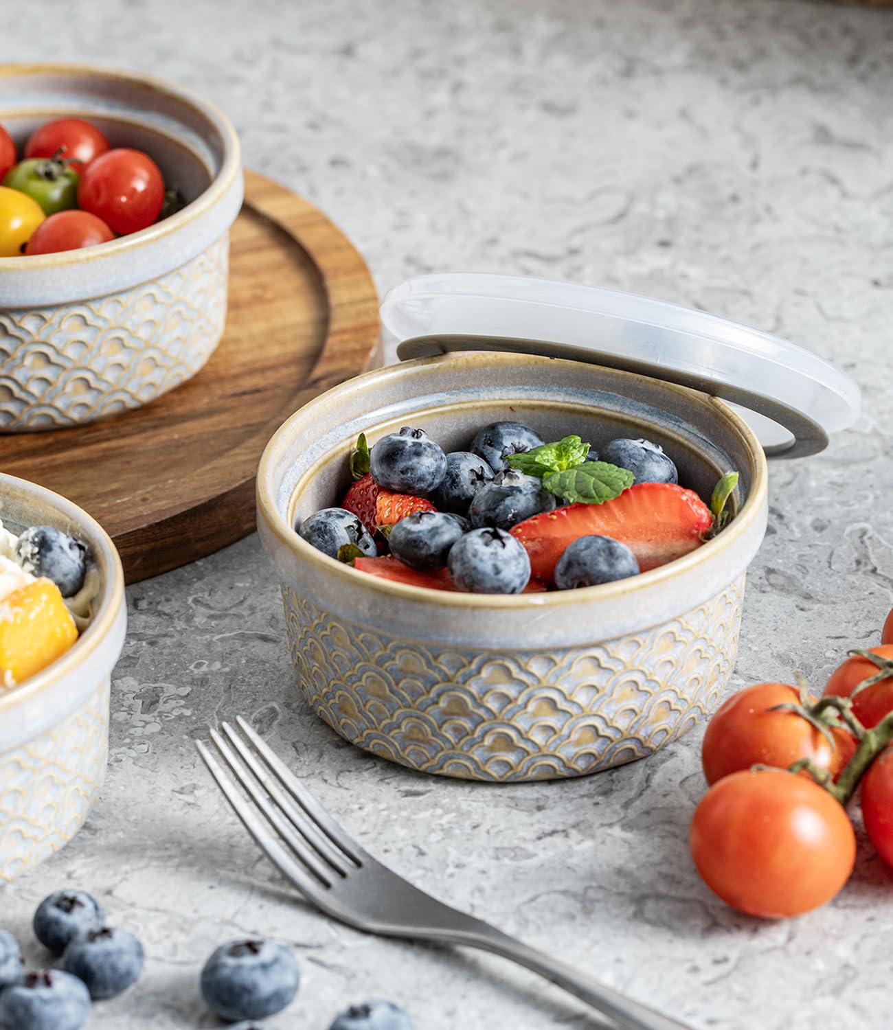 Creme Brulee Auflaufförmchen mit Abdeckungen, Keramik-Souffle-Schälchen mit Deckel, kleine Backformen, Frischhaltedosen, Servierbolzen mit Deckel für Mittagessen, Dessert, Obst, graue Wolke