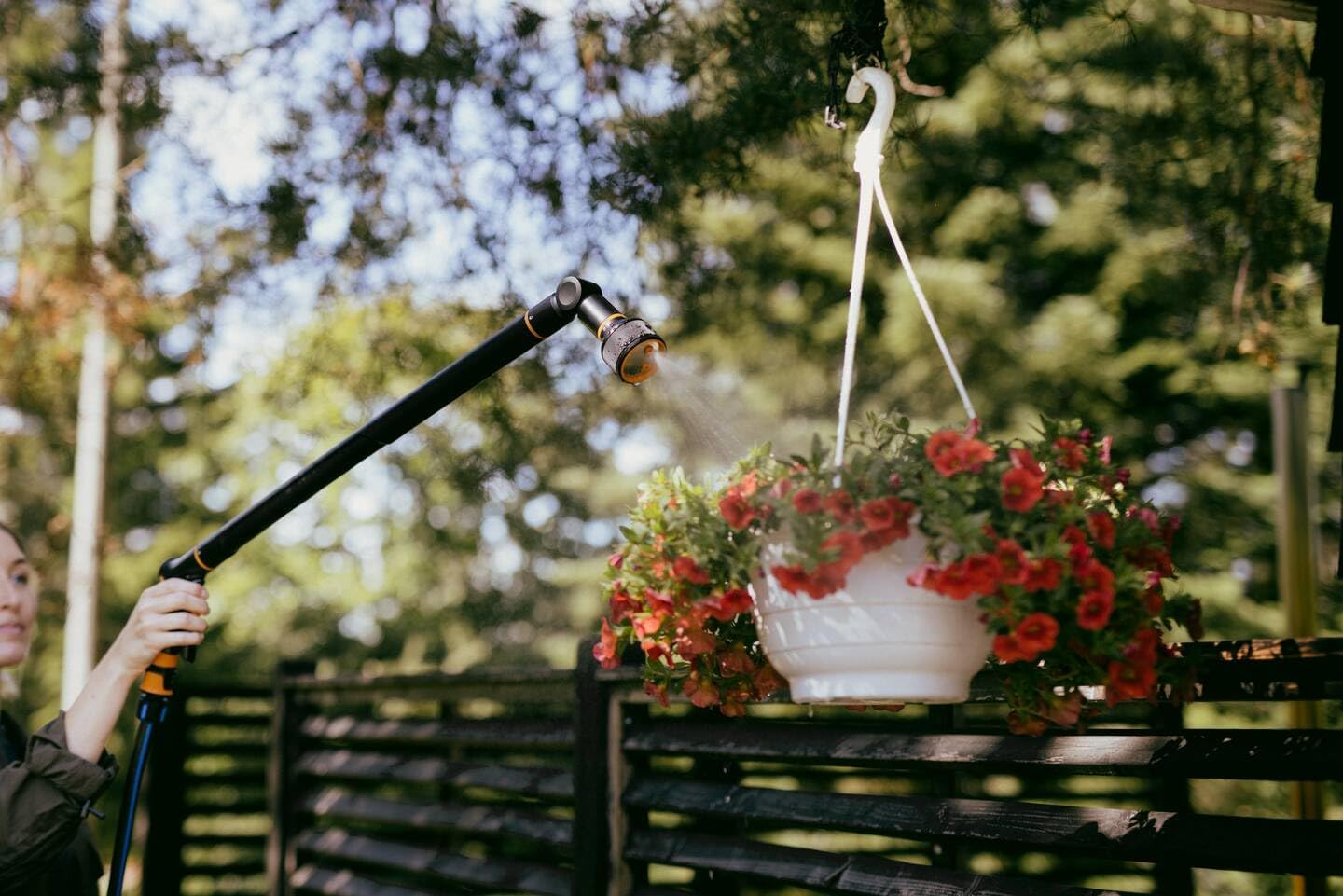 Fiskars Garden Hose M-L, Solid, Water Hose for Manual Watering, 13 mm (1/2 Inch), Length: 25 m, Universal Connection, UV-Protected, Frost-Protected, Torsion-Resistant, Blue, 1076060