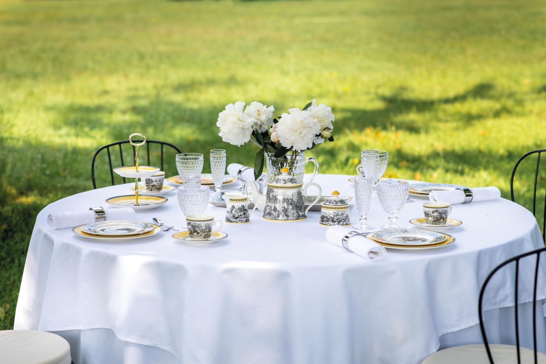 Amazon.com | Villeroy & Boch Audun Ferme Round Vegetable