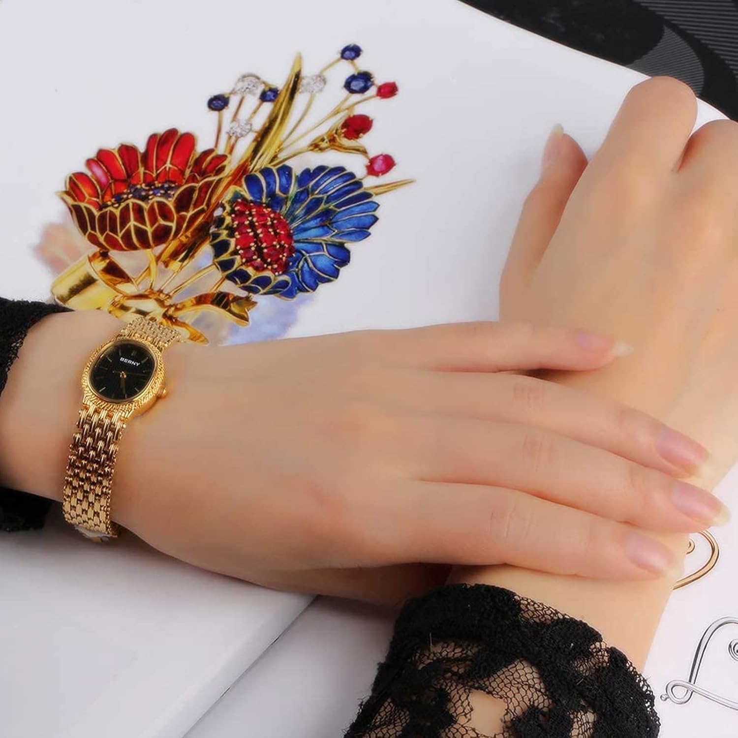 BERNY Orologi da donna dorati Orologi da polso al quarzo con strumenti inclusi nero BERNY Orologi da donna dorati Orologi da polso al quarzo con strumenti inclusi nero