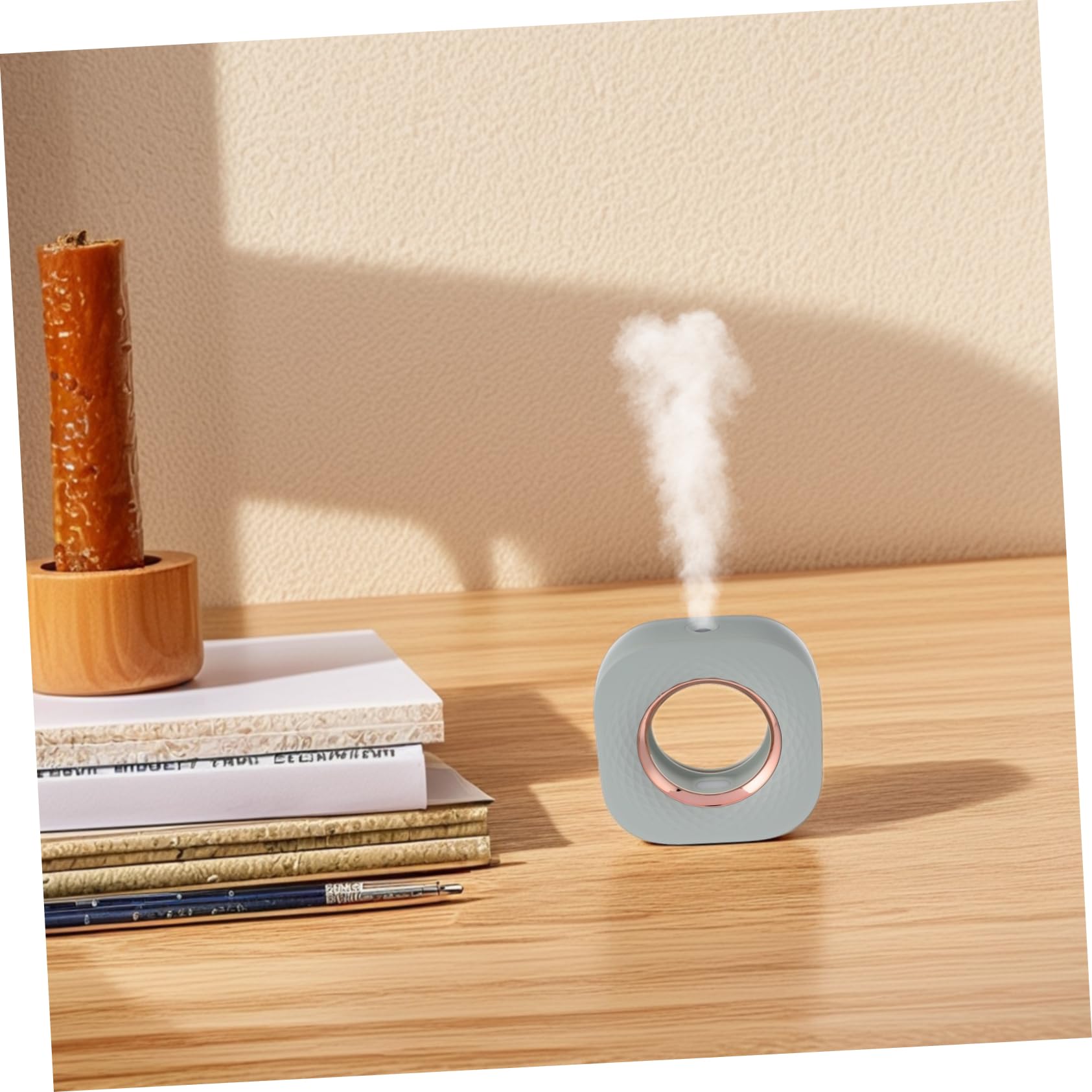 Diffusore Aromatico Intelligente per Auto e Ambienti in Abs Verde Chiaro