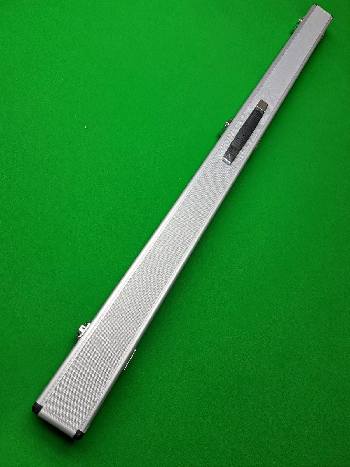 Laxmi Ganesh Billiard Snooker and Pool Hard Cue Case for Qaurter Piece 46-47inch (3/4) Aluminum Silver-image-24