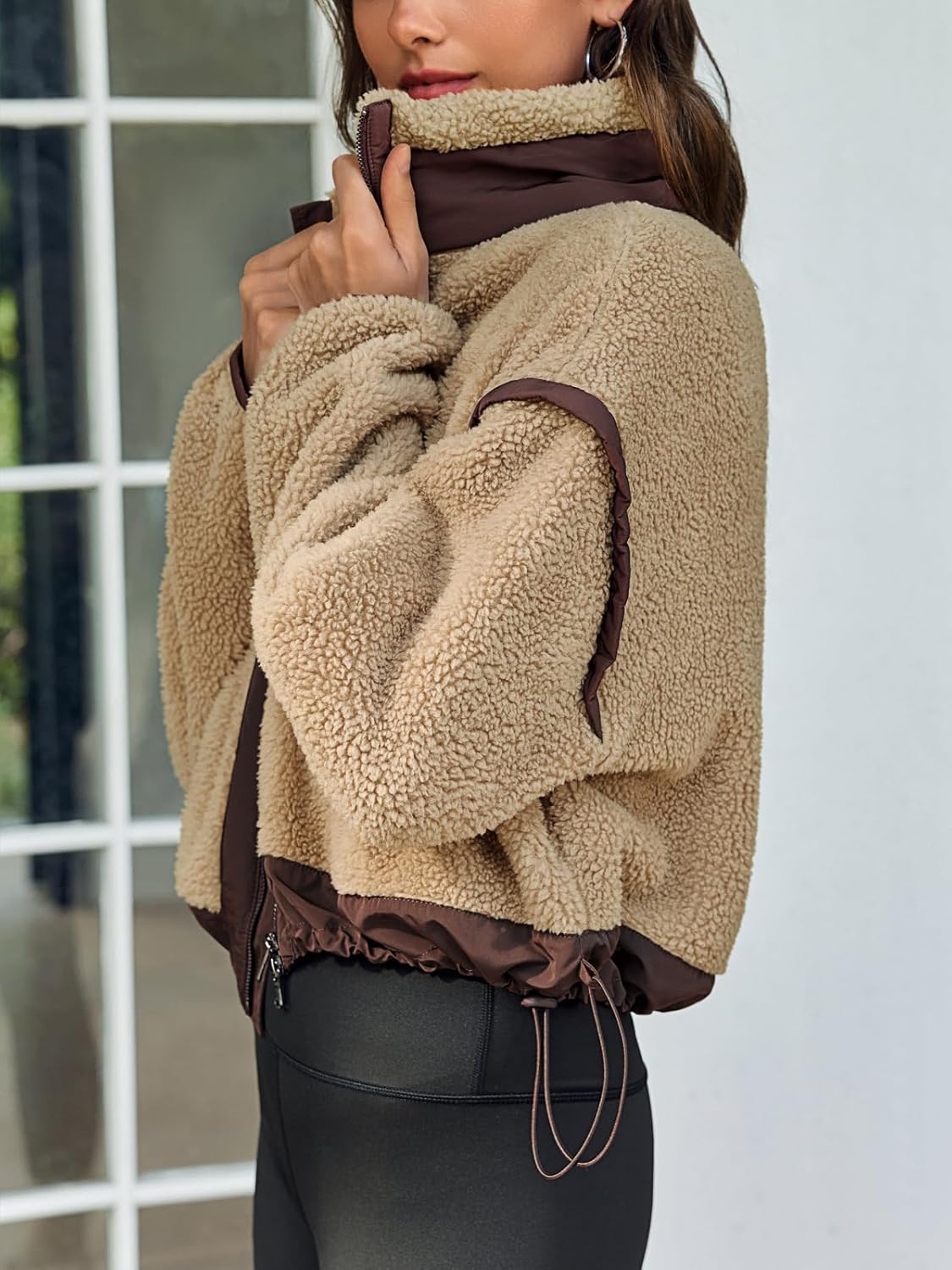 Tankaneo Womens Cropped Zip Up Fleece Jacket Stand Collar Fuzzy Sherpa Coat Winter Color Block Teddy Outerwear - Image 3