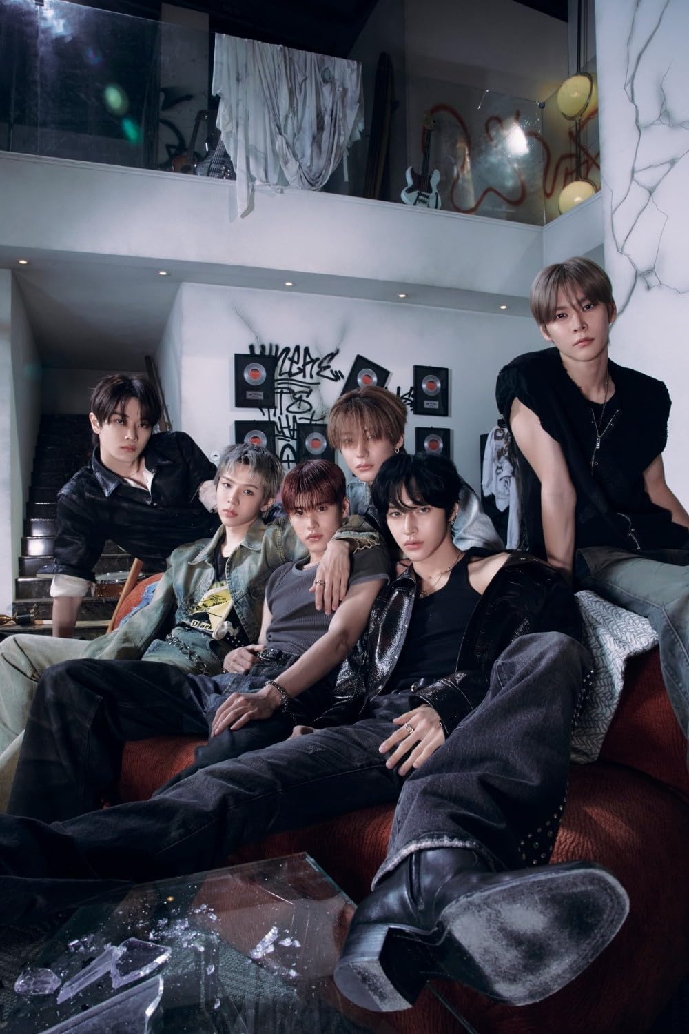 RIIZE RIIZING 1st Mini Album with Tracking Sealed (Photo Book 3 Set)