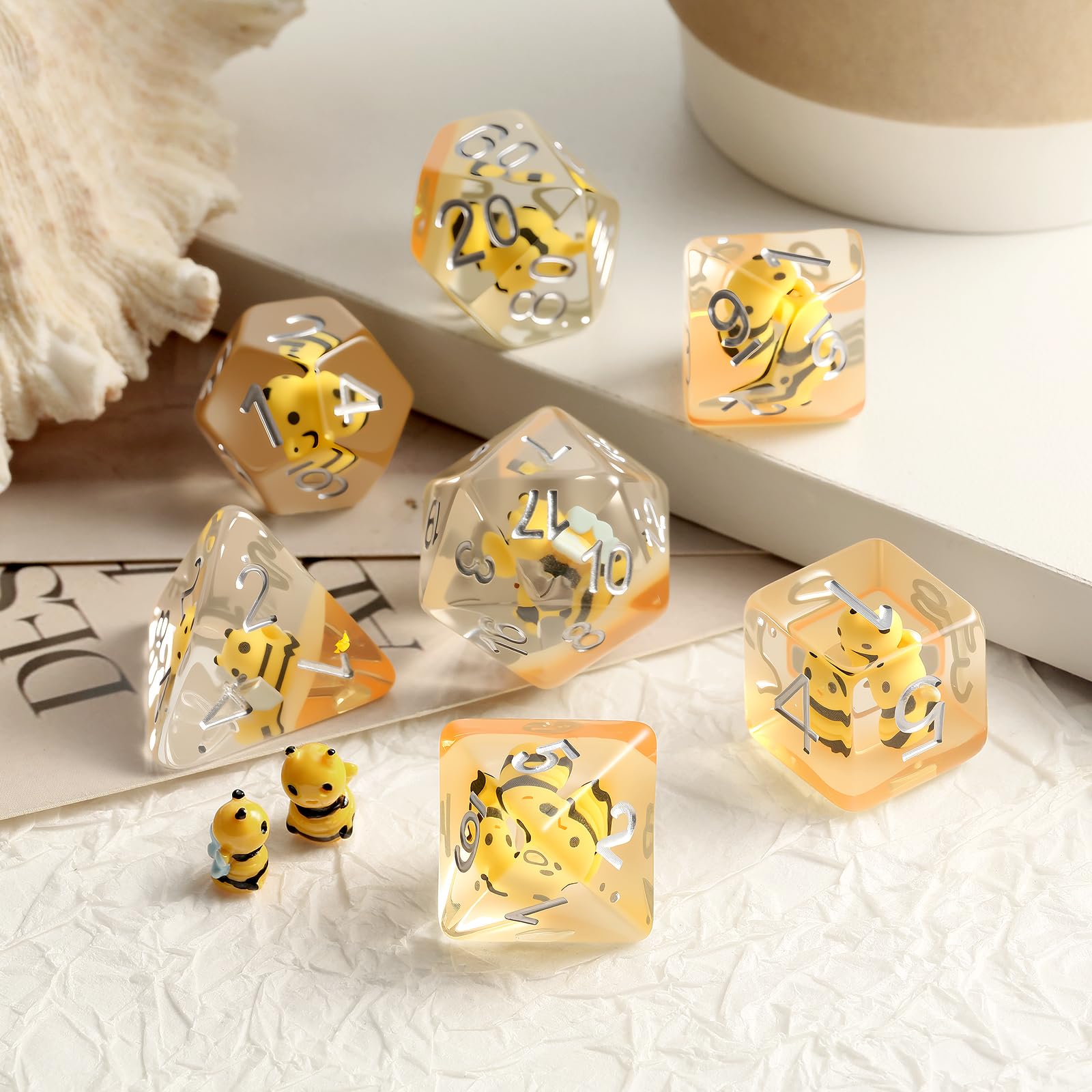 Bee D&D Dice,DNDND 7PCS Resin DND Dice Set including Velvet Bag for Dungeons and Dragons Role Playing Games and Tabletop Games(Bee) - Image 4